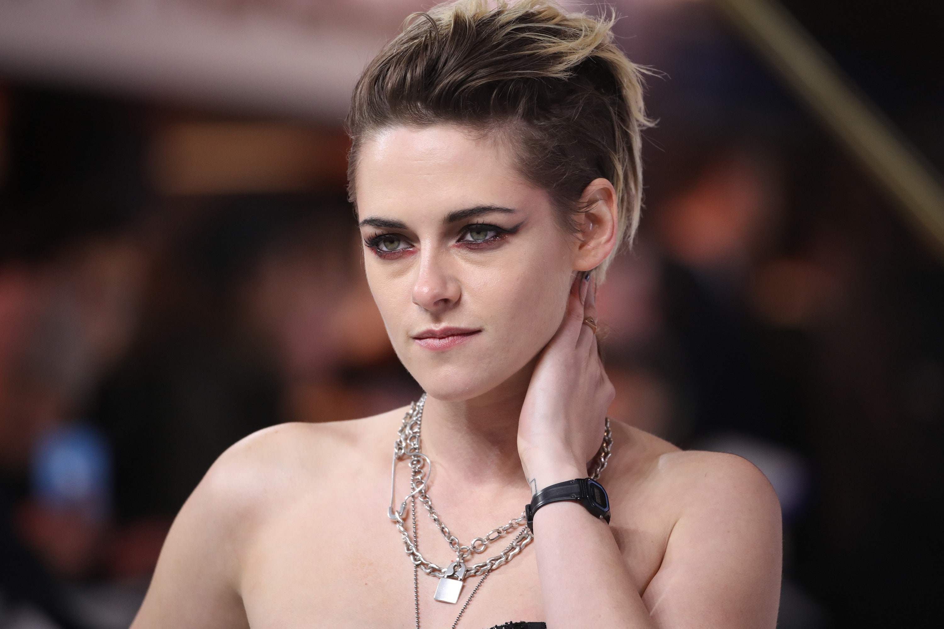 Kristen Stewart V Black and White Wallpapers