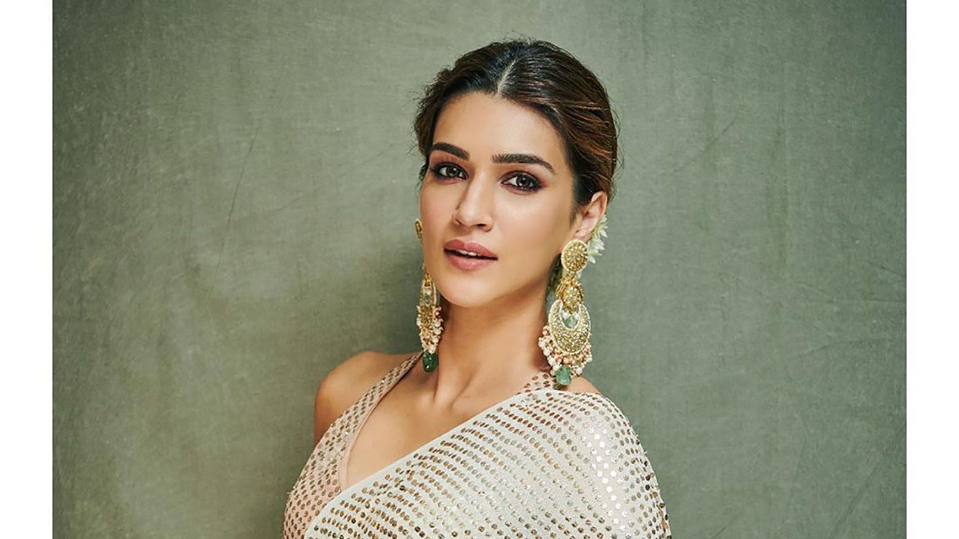 Kriti Sanon Wallpapers