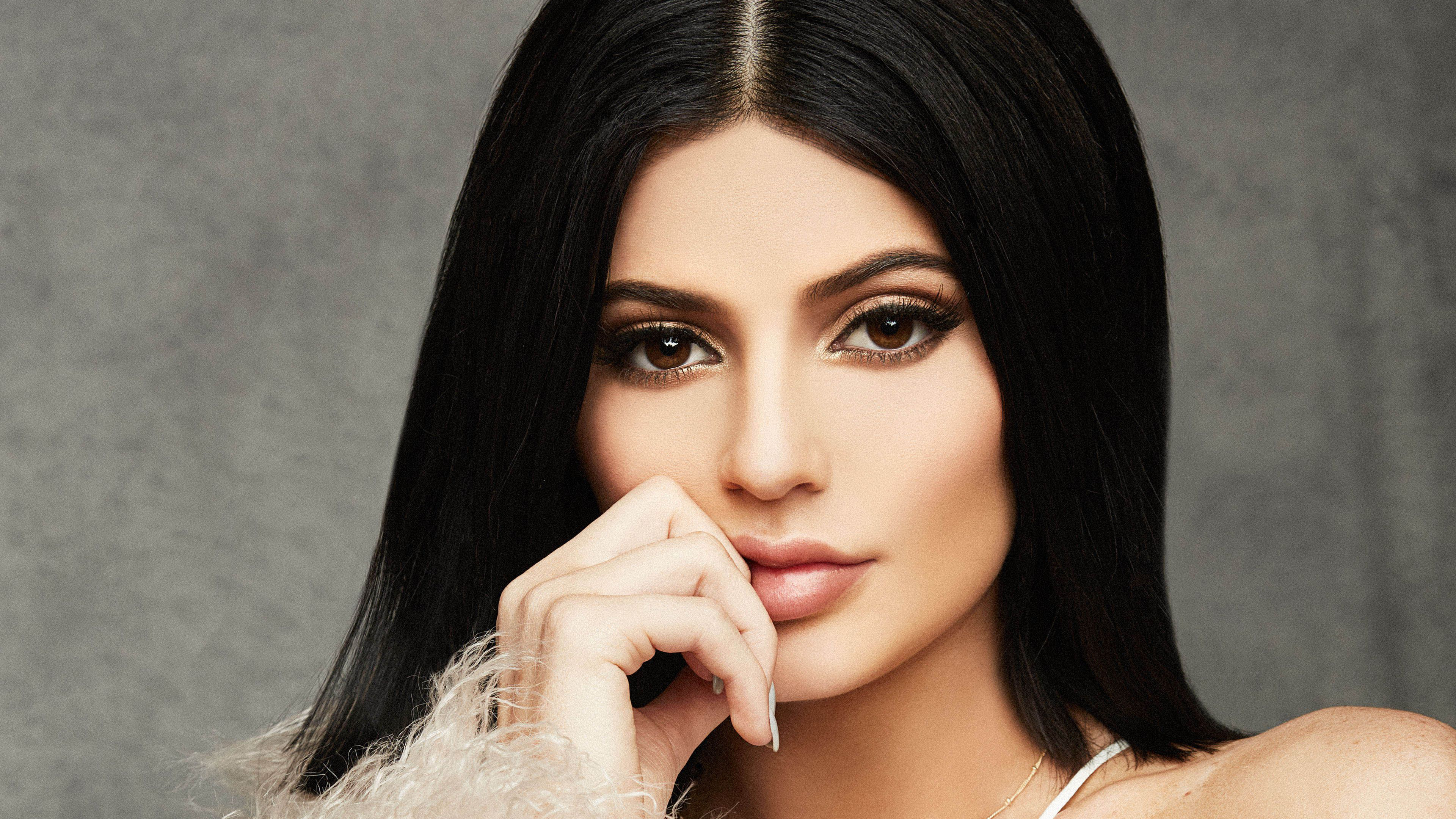 Kylie Jenner 4K Wallpapers