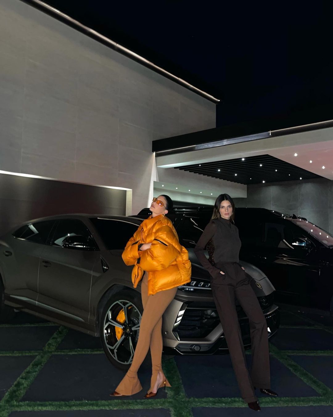 Kylie Jenner Car Shoot New Wallpapers