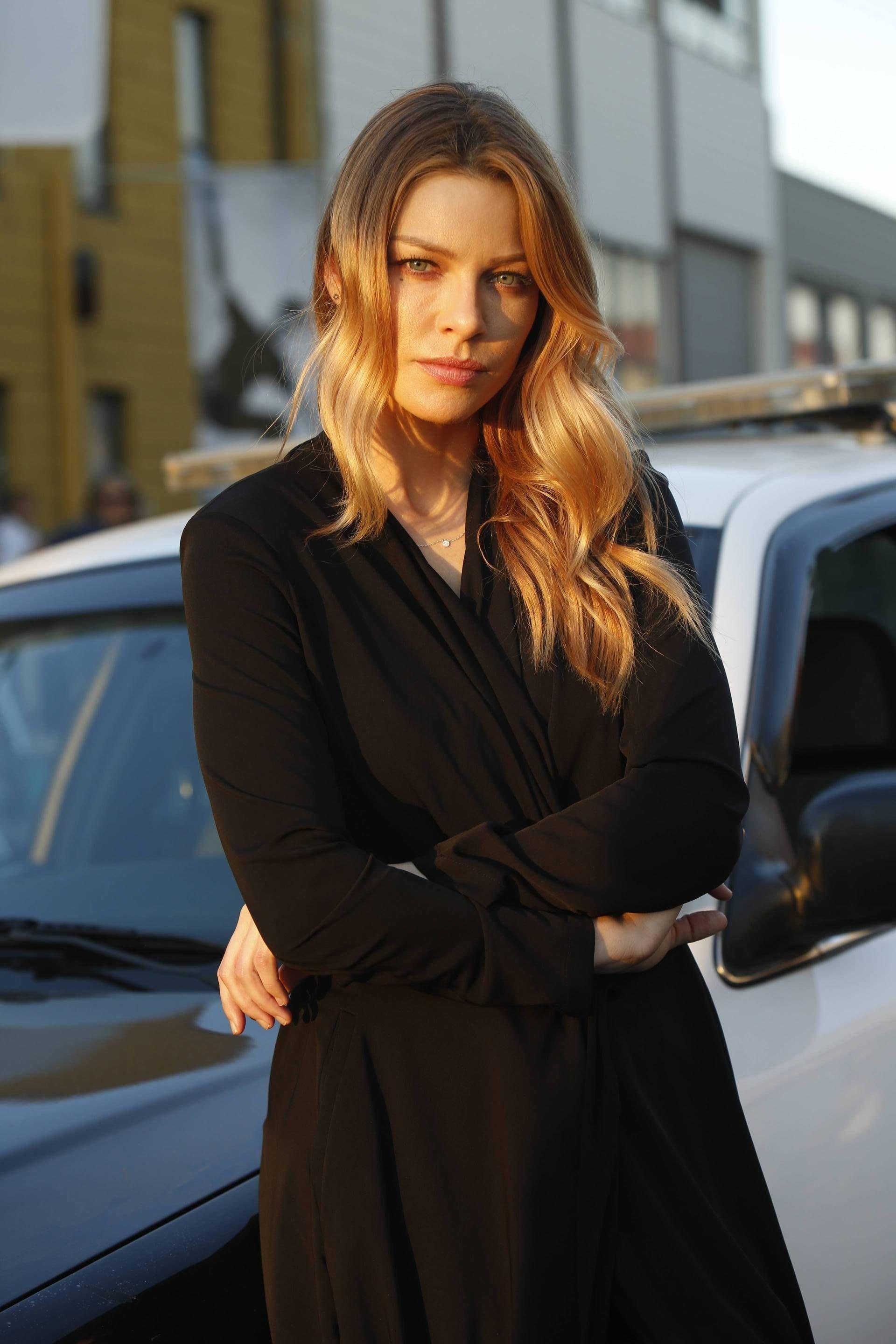 Lauren German 2020 Wallpapers