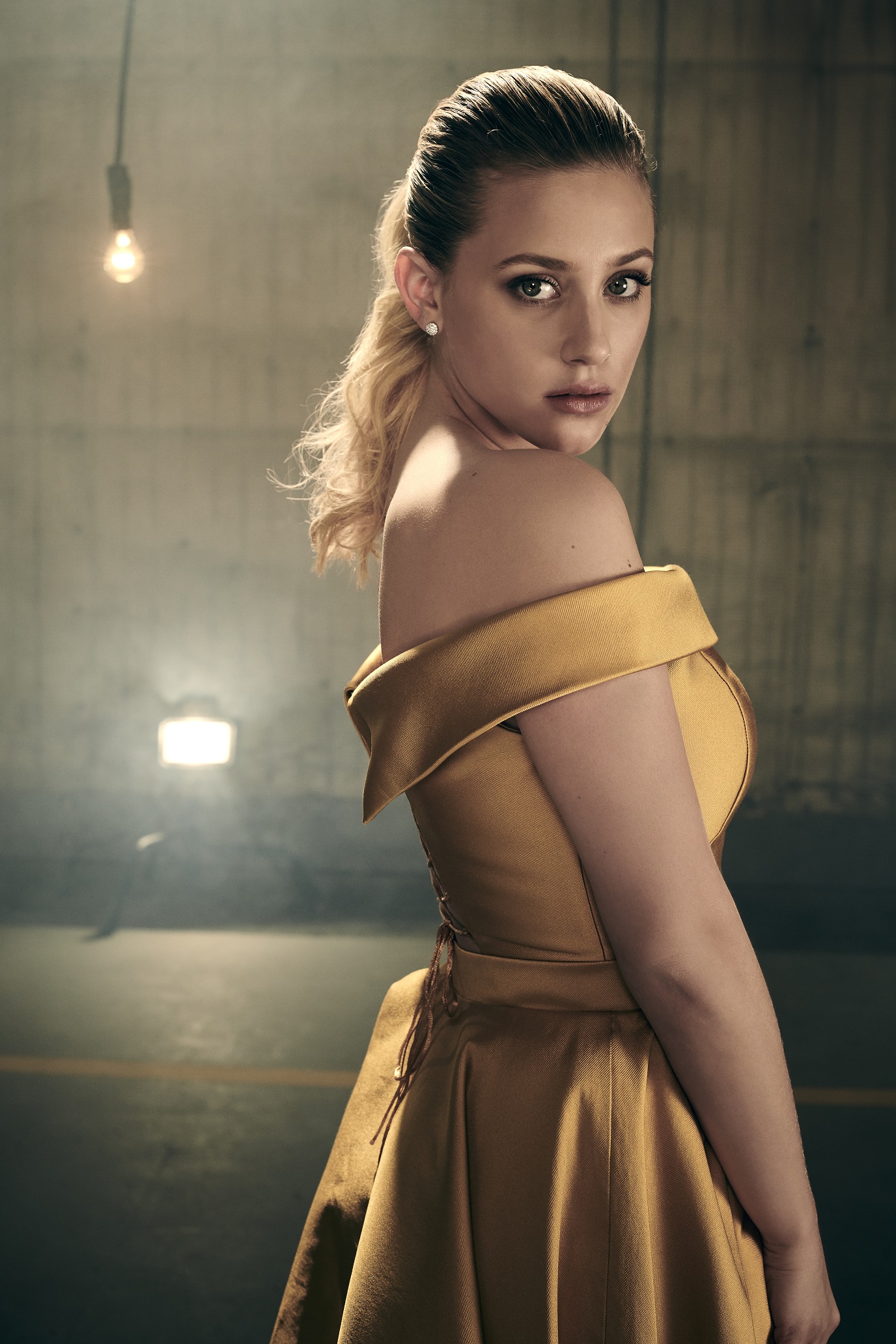 Lili Reinhart 2018 Photoshoot Wallpapers