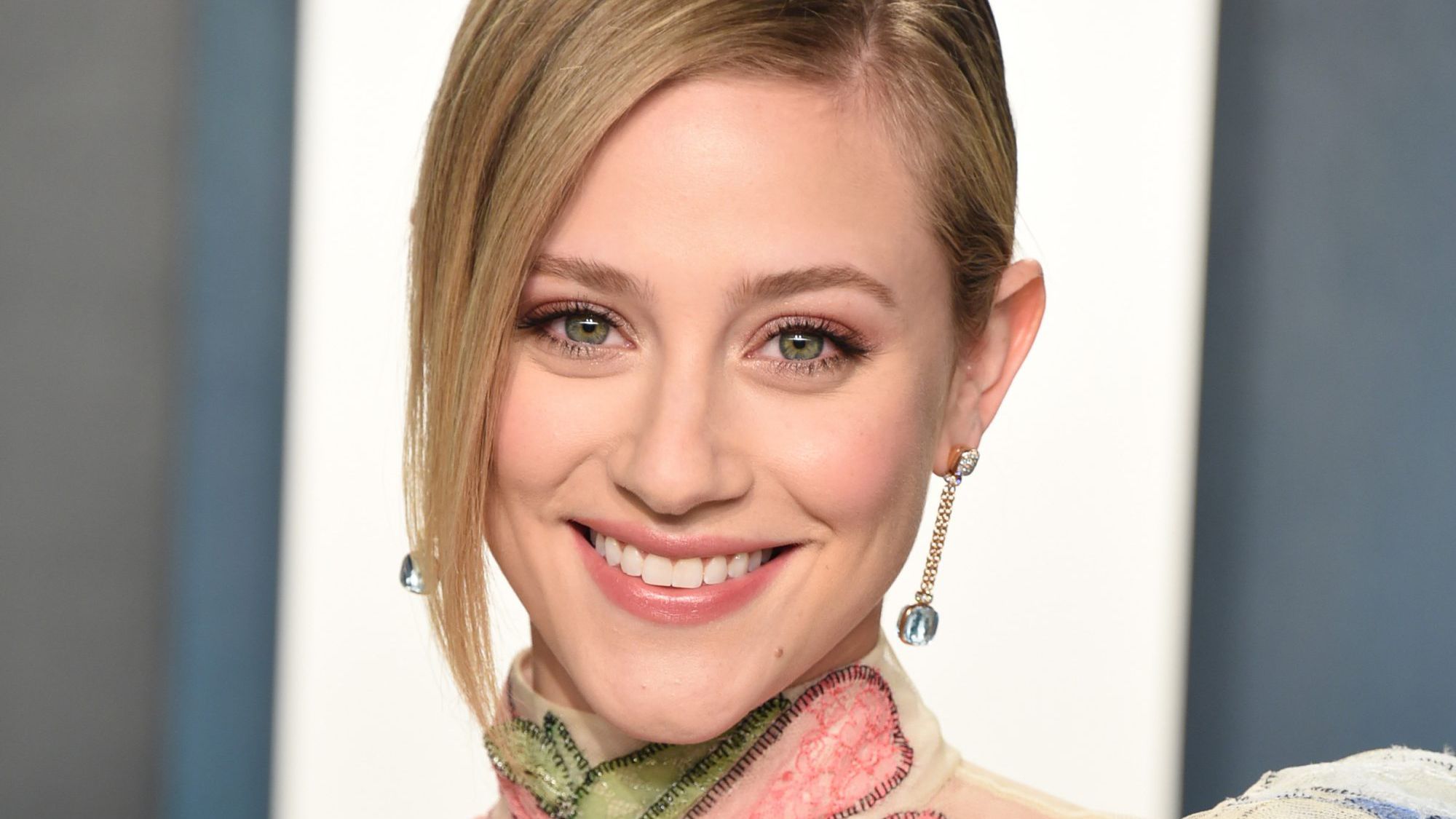 Lili Reinhart New Actress 2021 Wallpapers