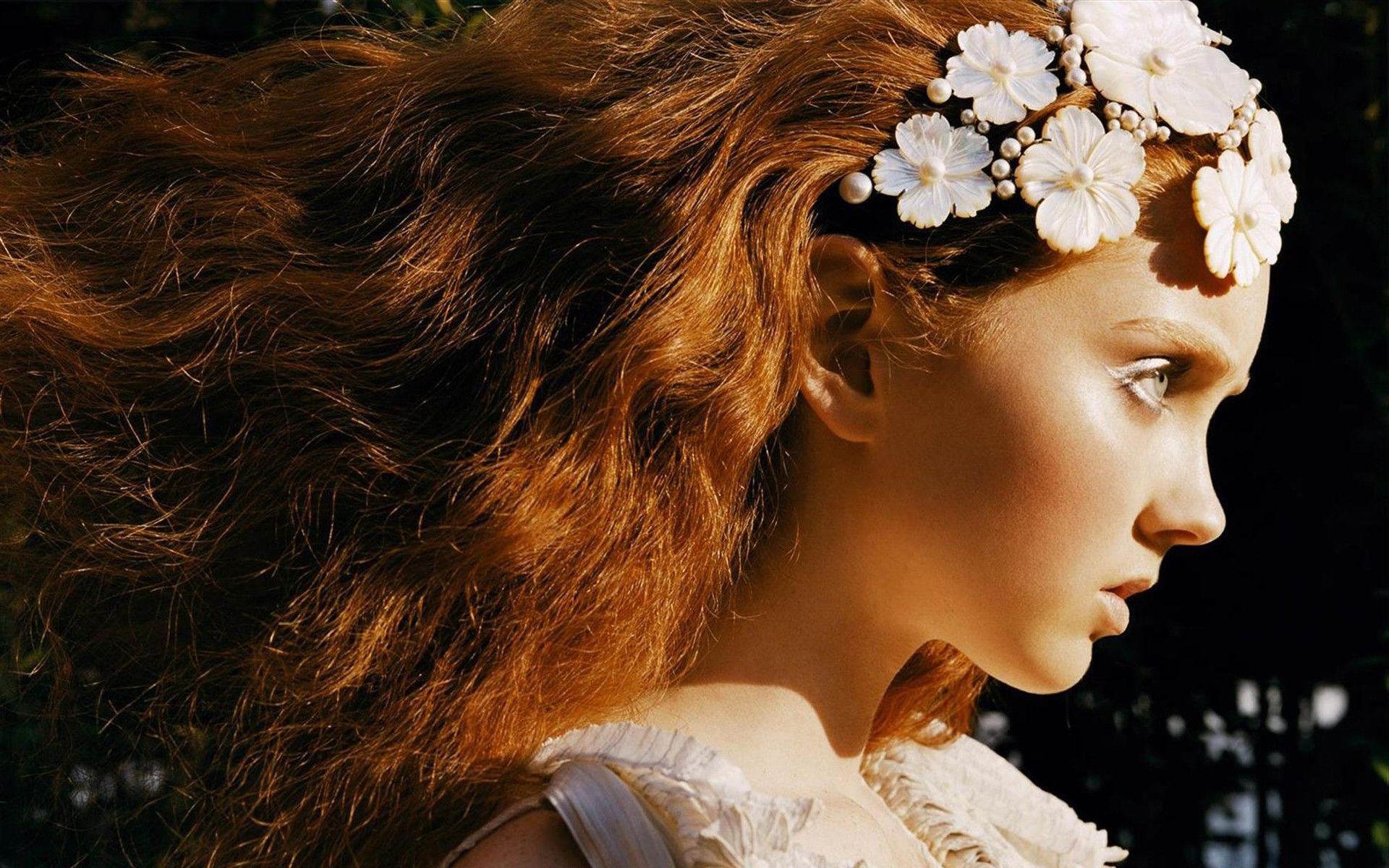 Lily Cole Wallpapers