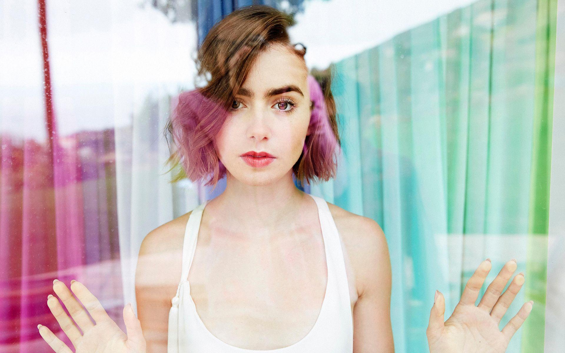 Lily Collins 2017 Wallpapers