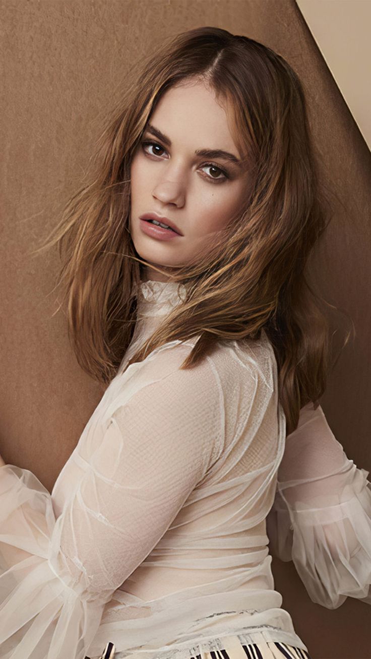 Lily James 2020 Wallpapers