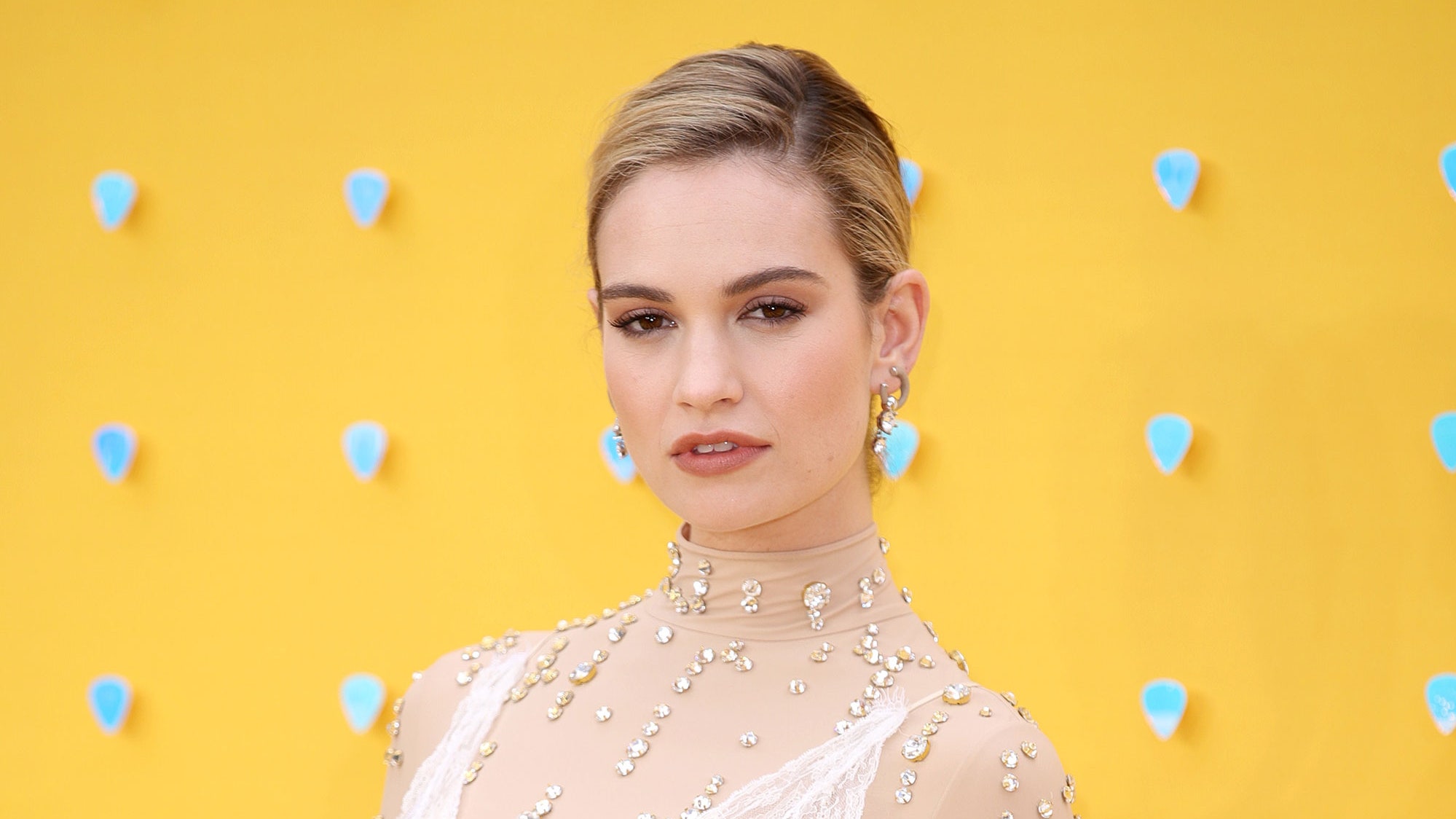 Lily James 2020 Actress Wallpapers