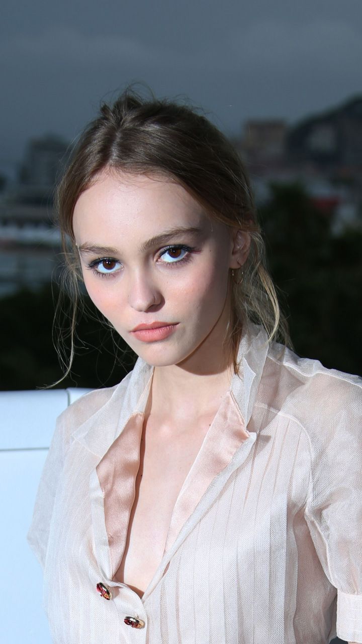 Lily-Rose Depp Wallpapers