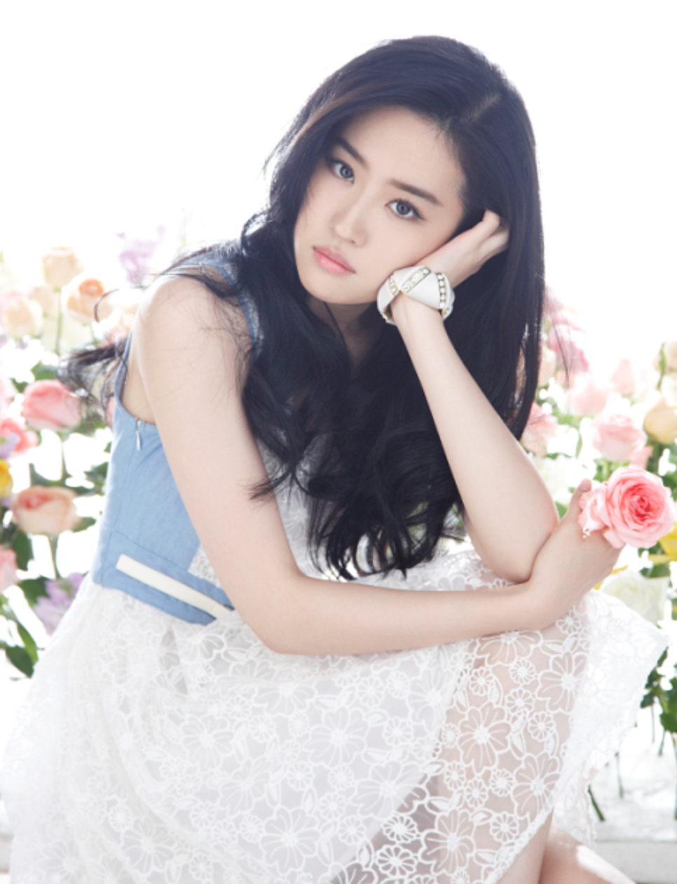 Liu Yifei Photoshoot for Harpers Bazaar China Wallpapers