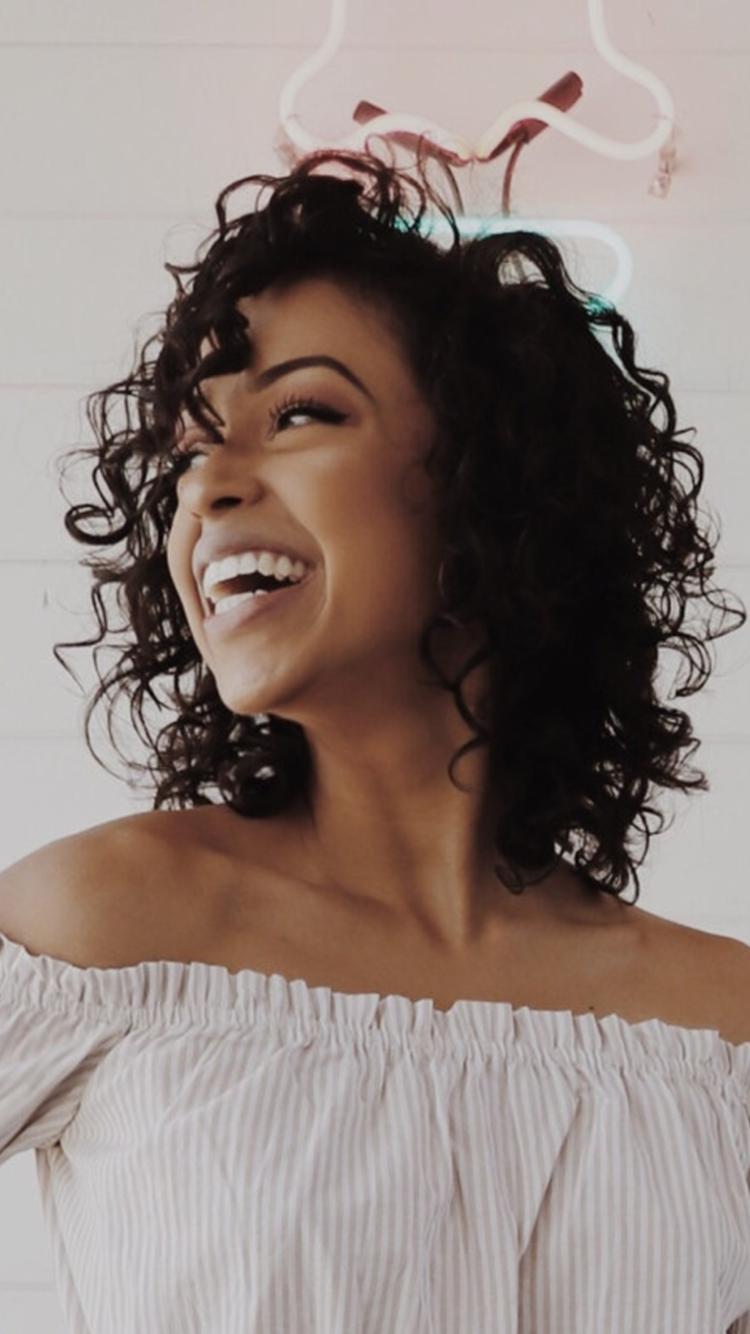 Liza Koshy Wallpapers