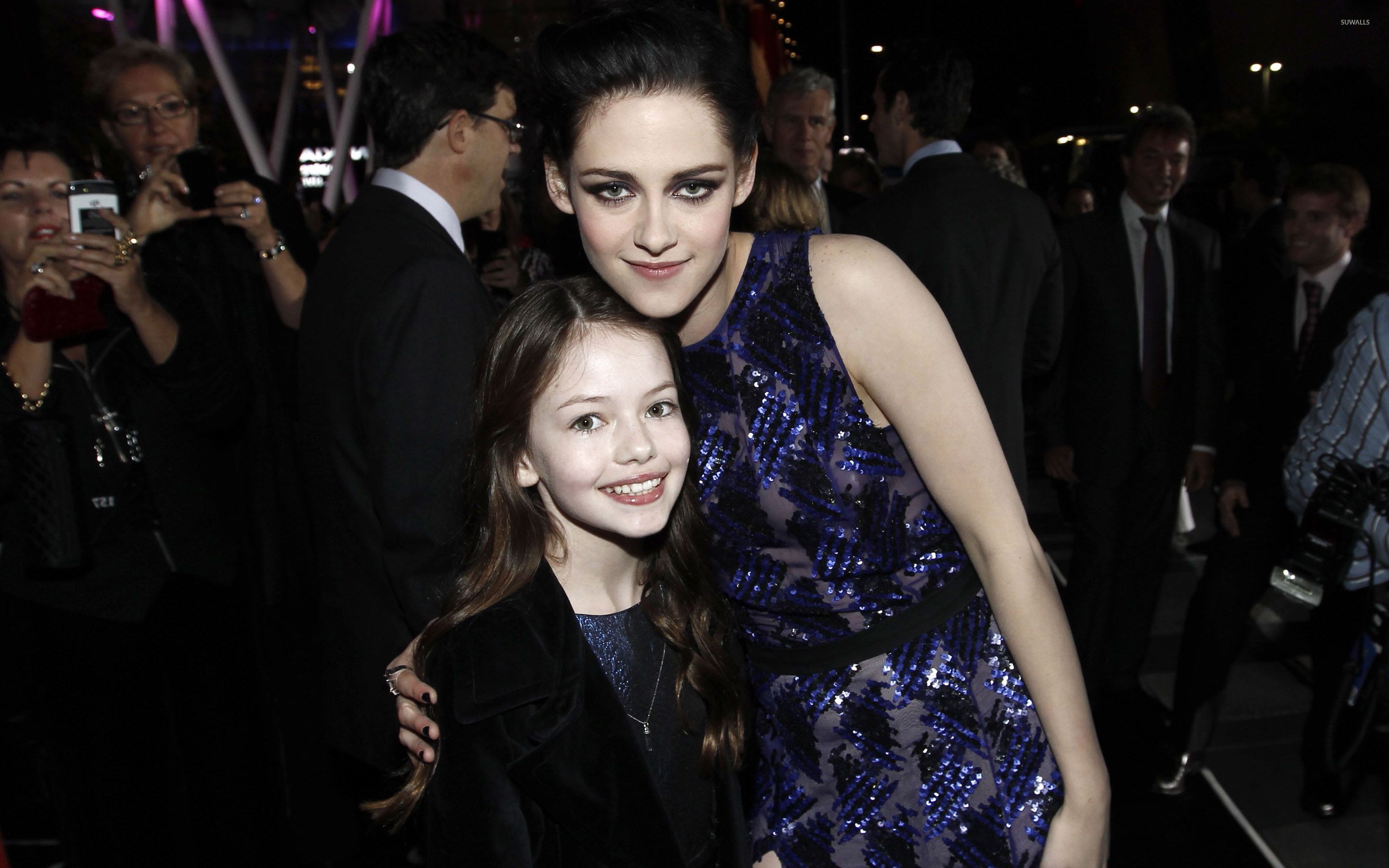 Mackenzie Foy Wallpapers