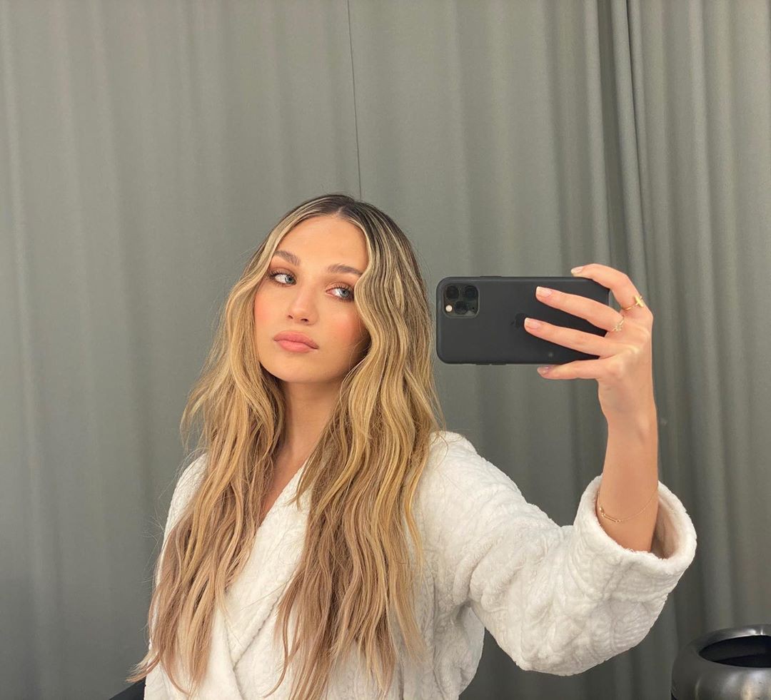 Maddie Ziegler Photoshoot 2020 Wallpapers