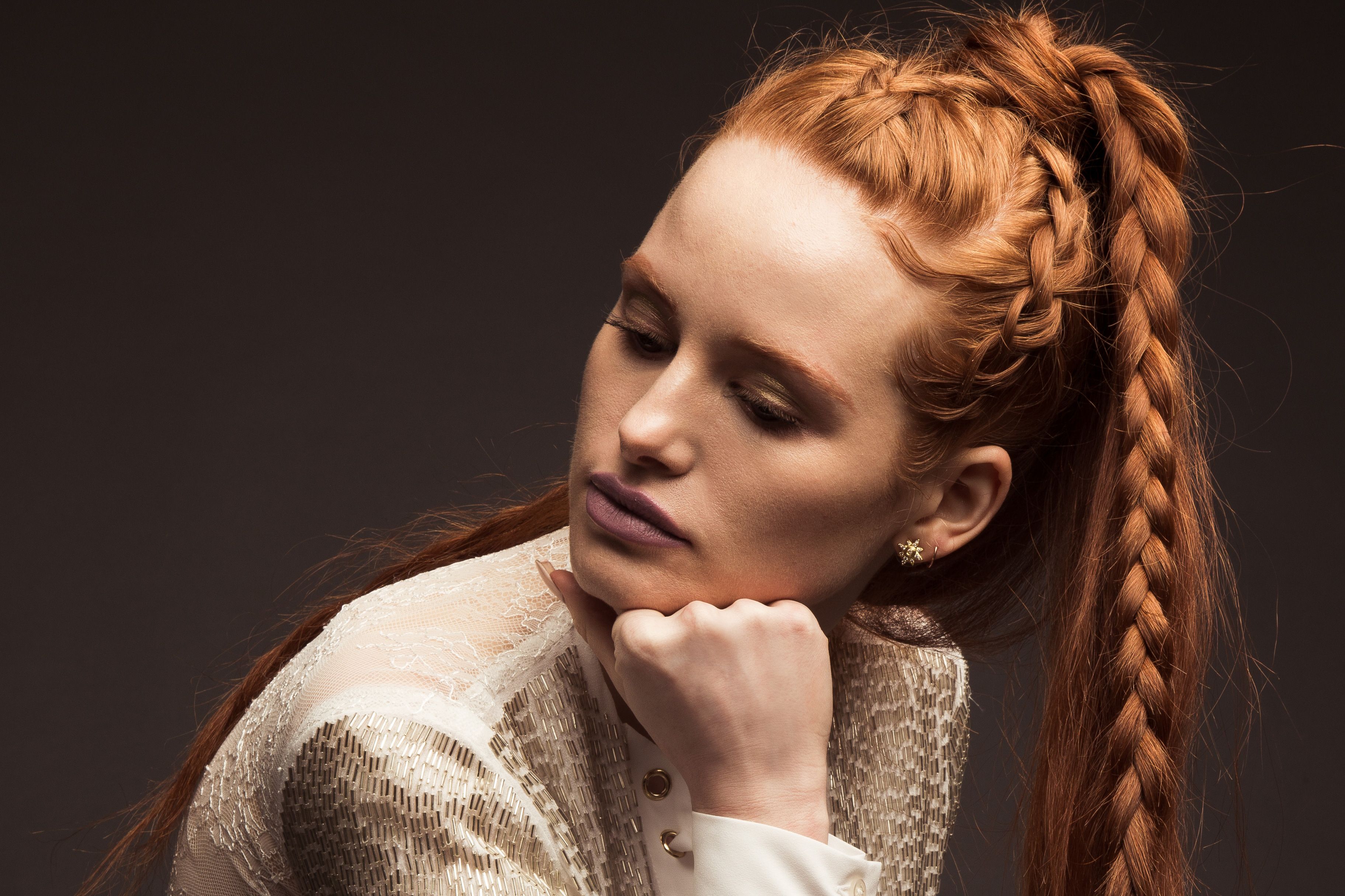 Madelaine Petsch 4K Wallpapers