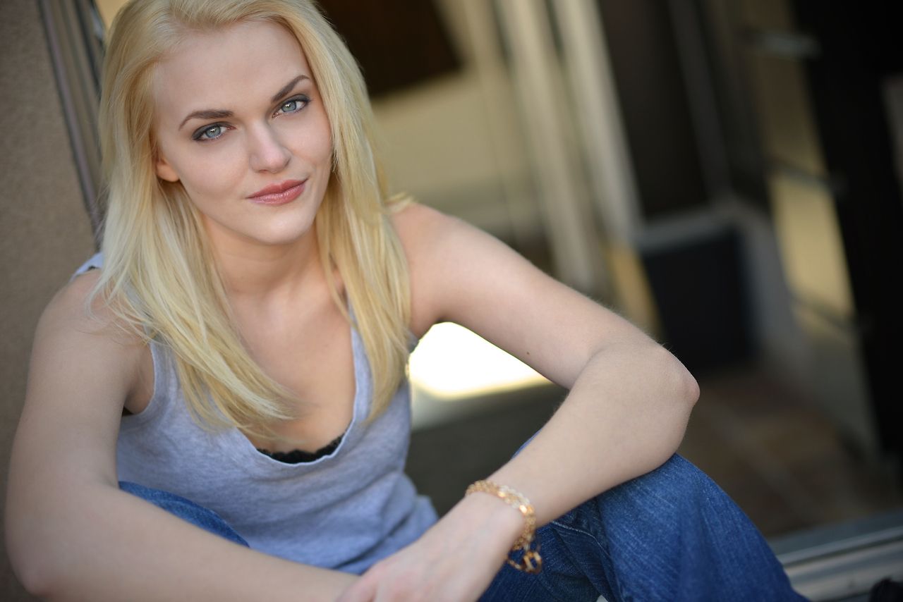 Madeline Brewer 2020 Wallpapers