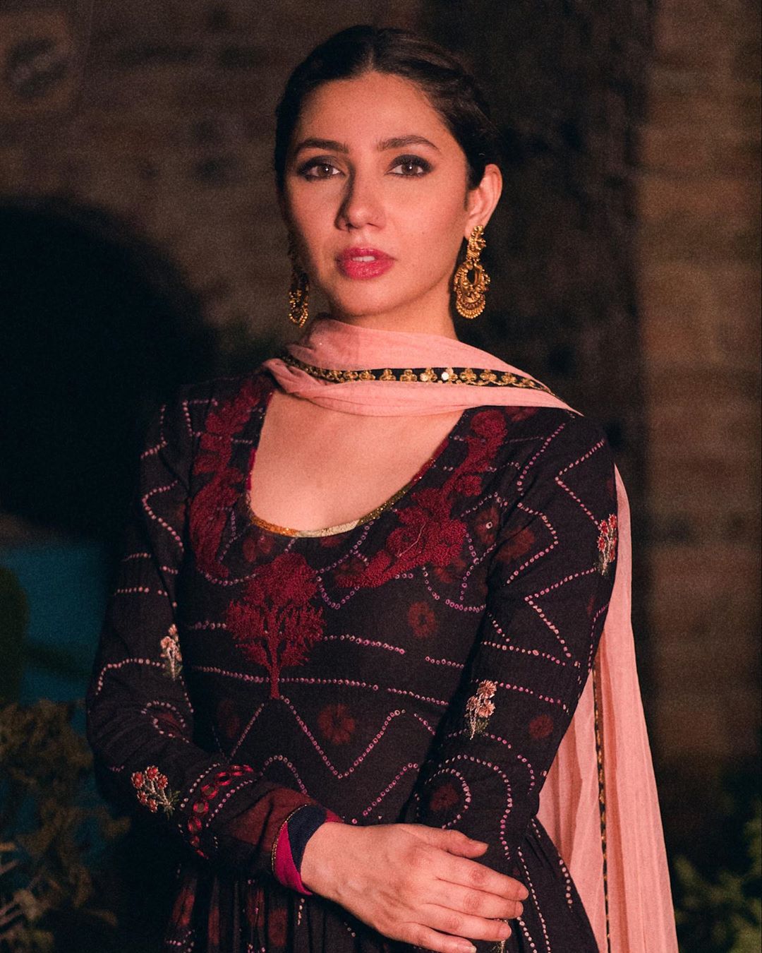 Mahira Khan Wallpapers