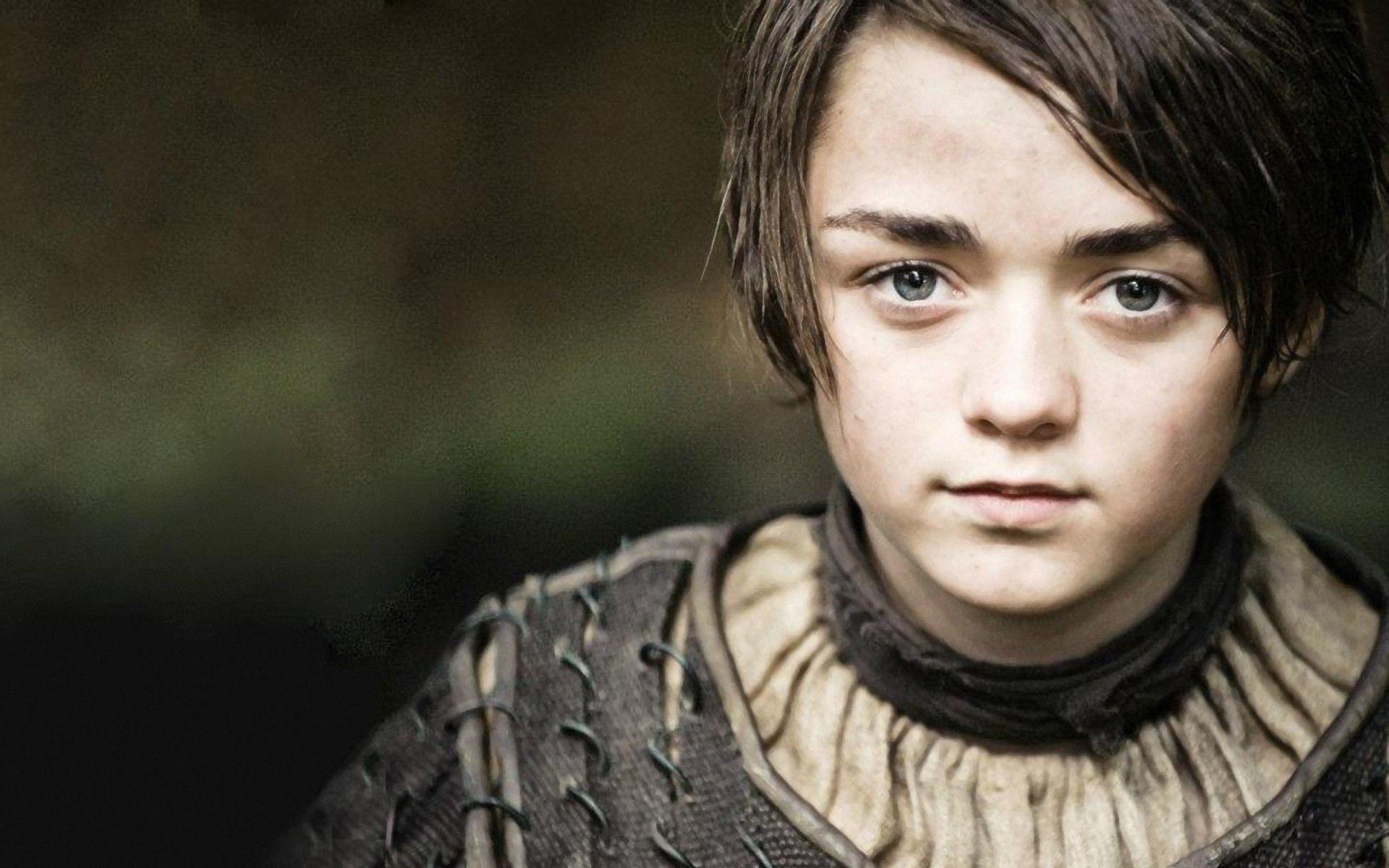 Maisie Williams Short Hair 4K Wallpapers