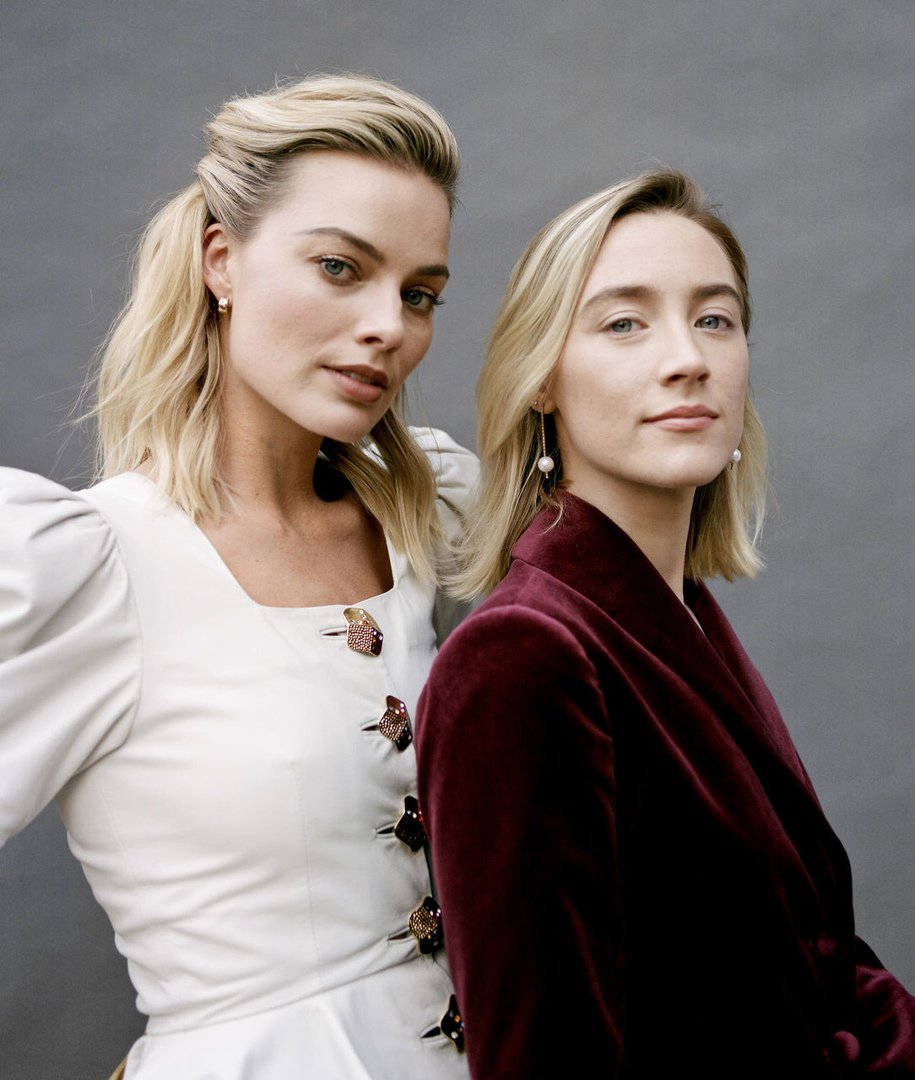 Margot Robbie and Saoirse Ronan Wallpapers