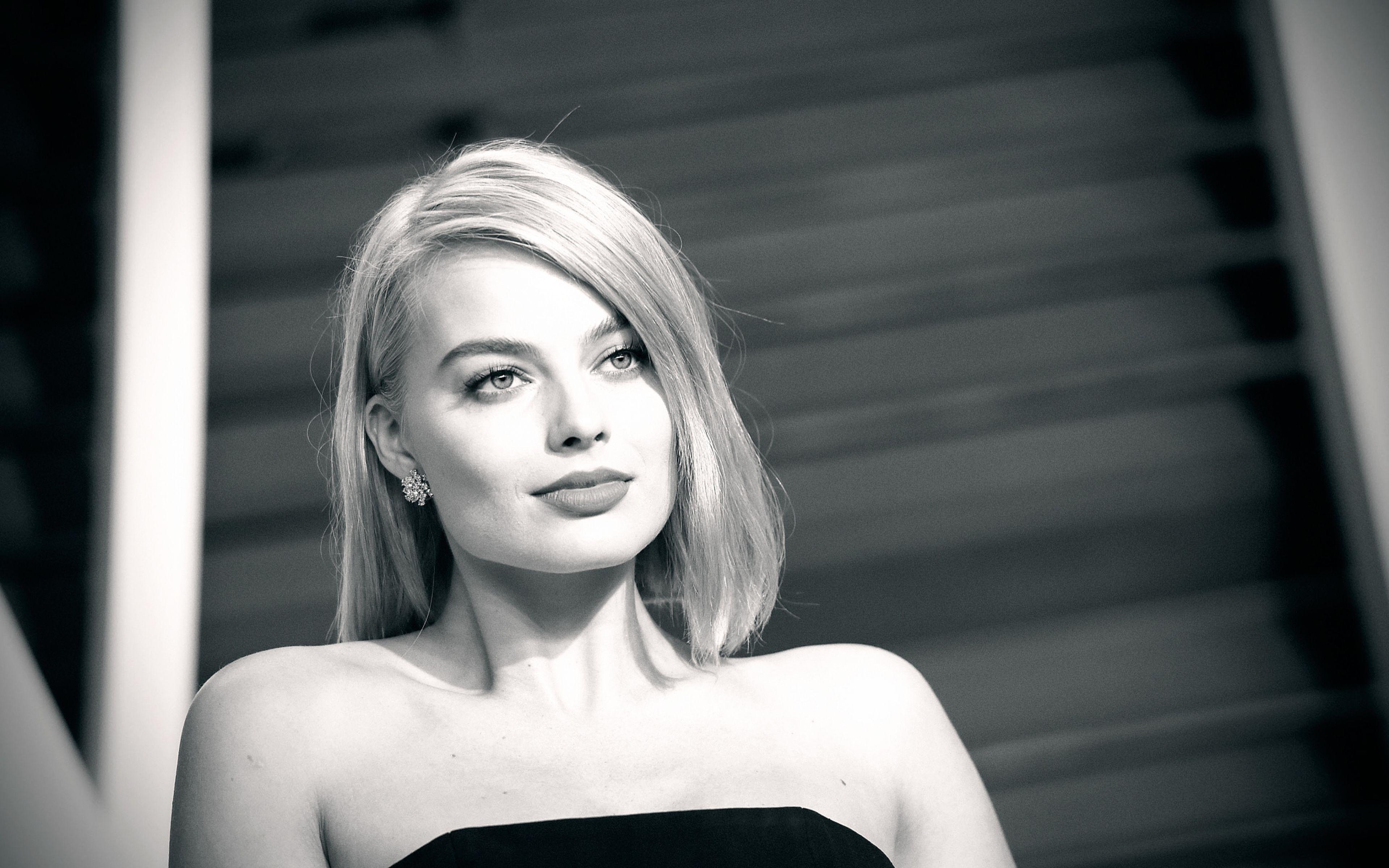 Margot Robbie Monochrome 2017 Wallpapers