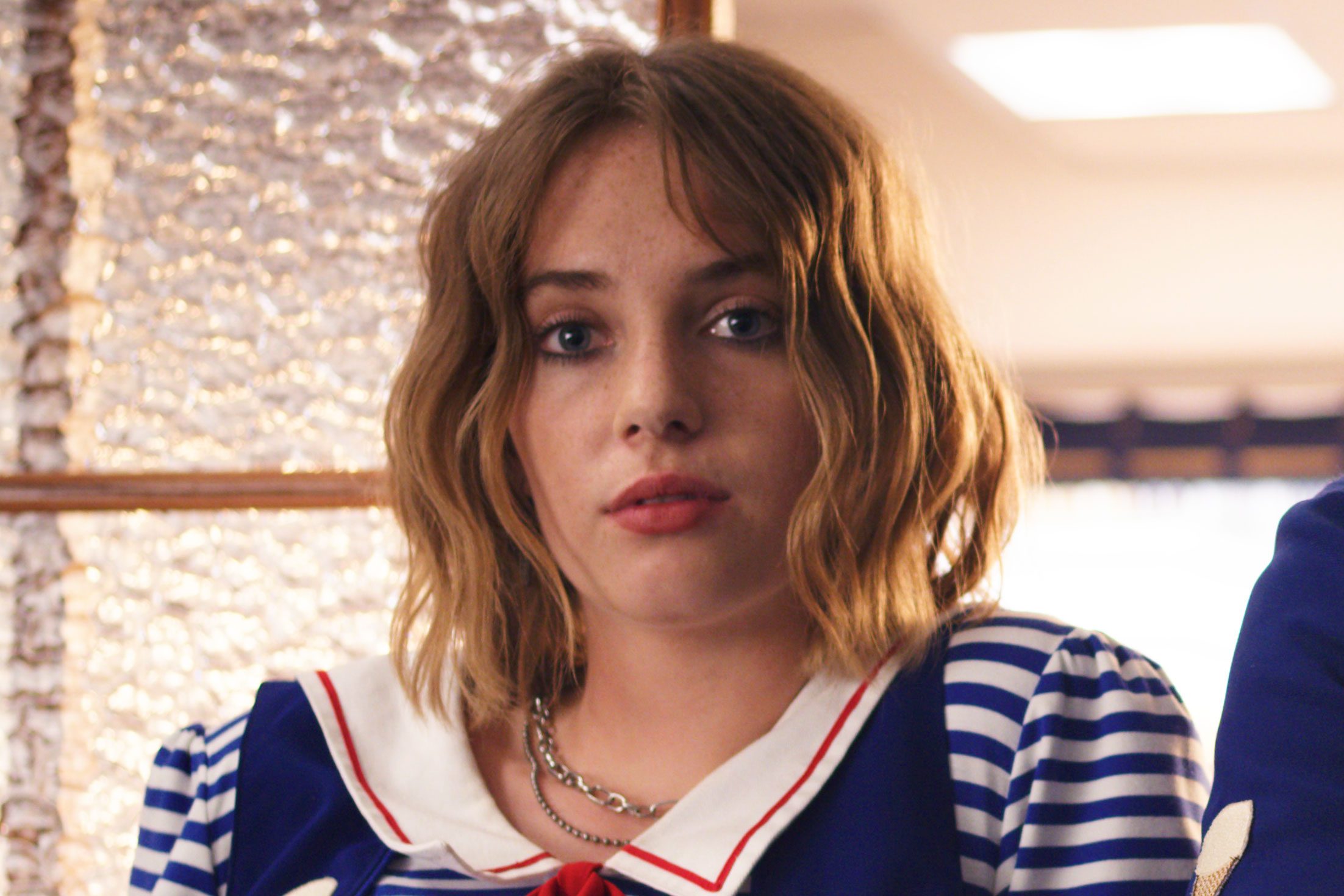 Maya Hawke Actress 2021 Wallpapers