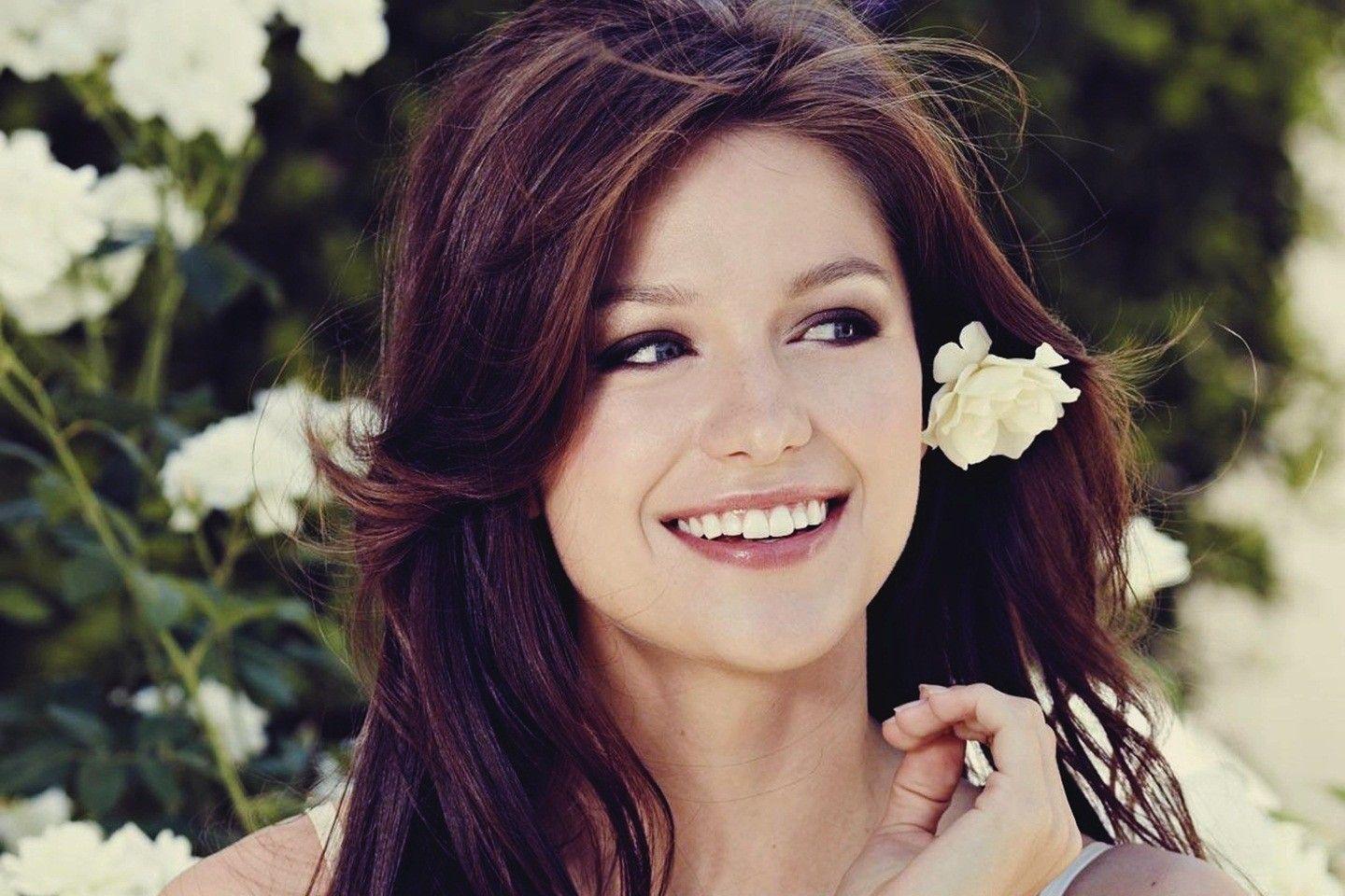 Melissa Benoist Cute 2017 Wallpapers