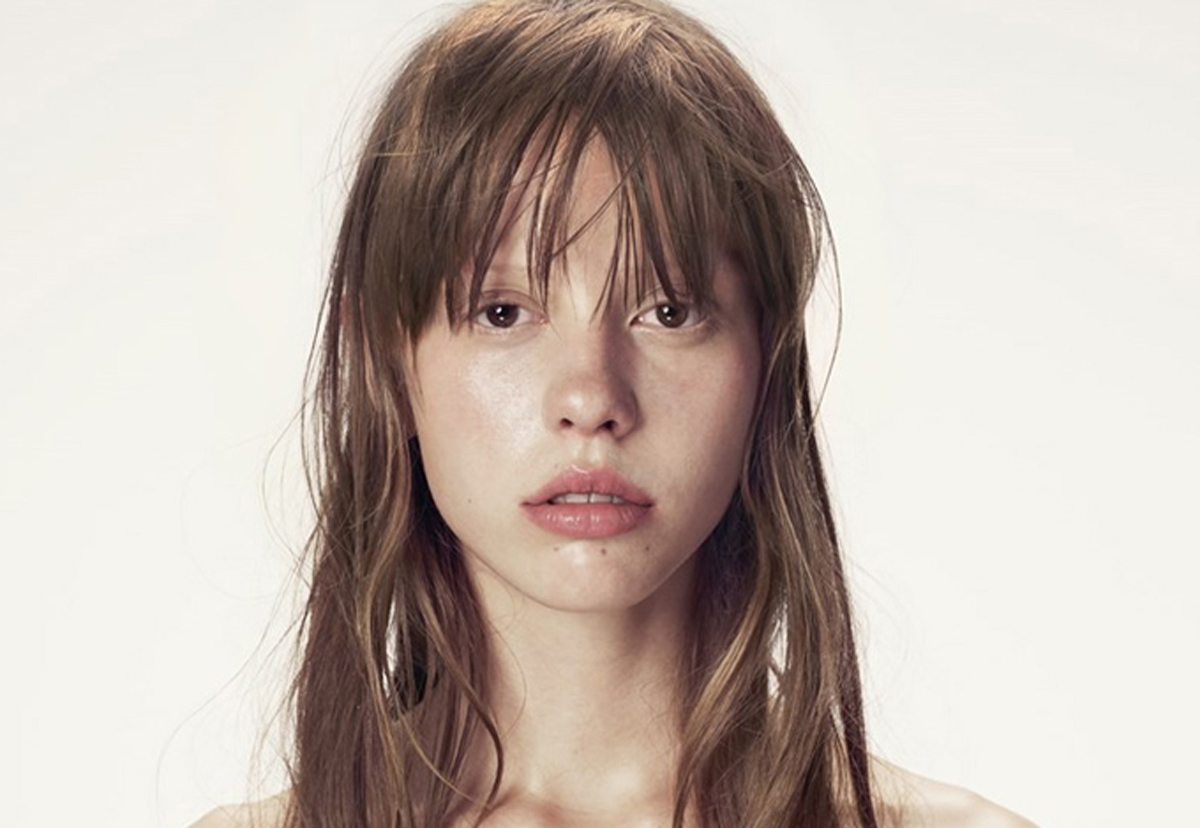 Mia Goth Wallpapers