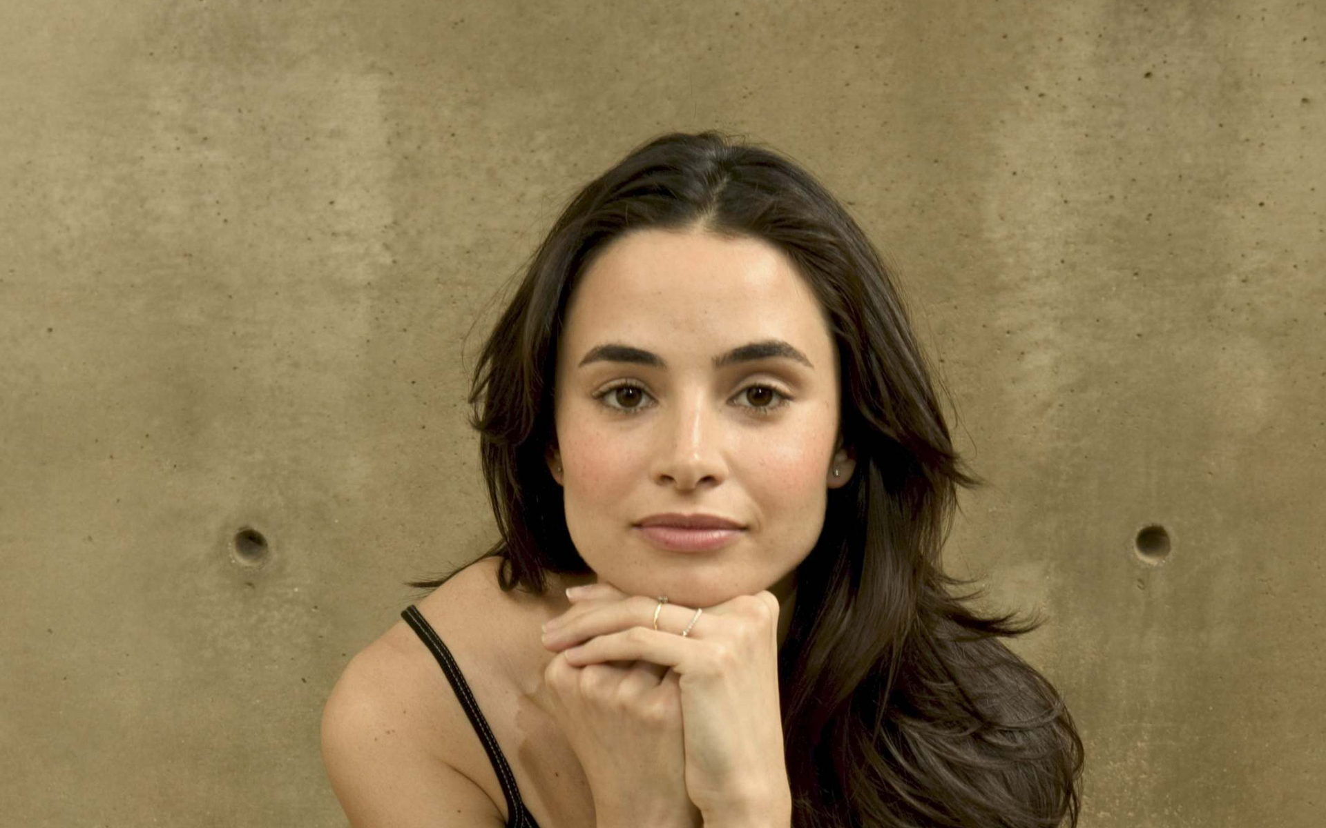 Mia Maestro Wallpapers