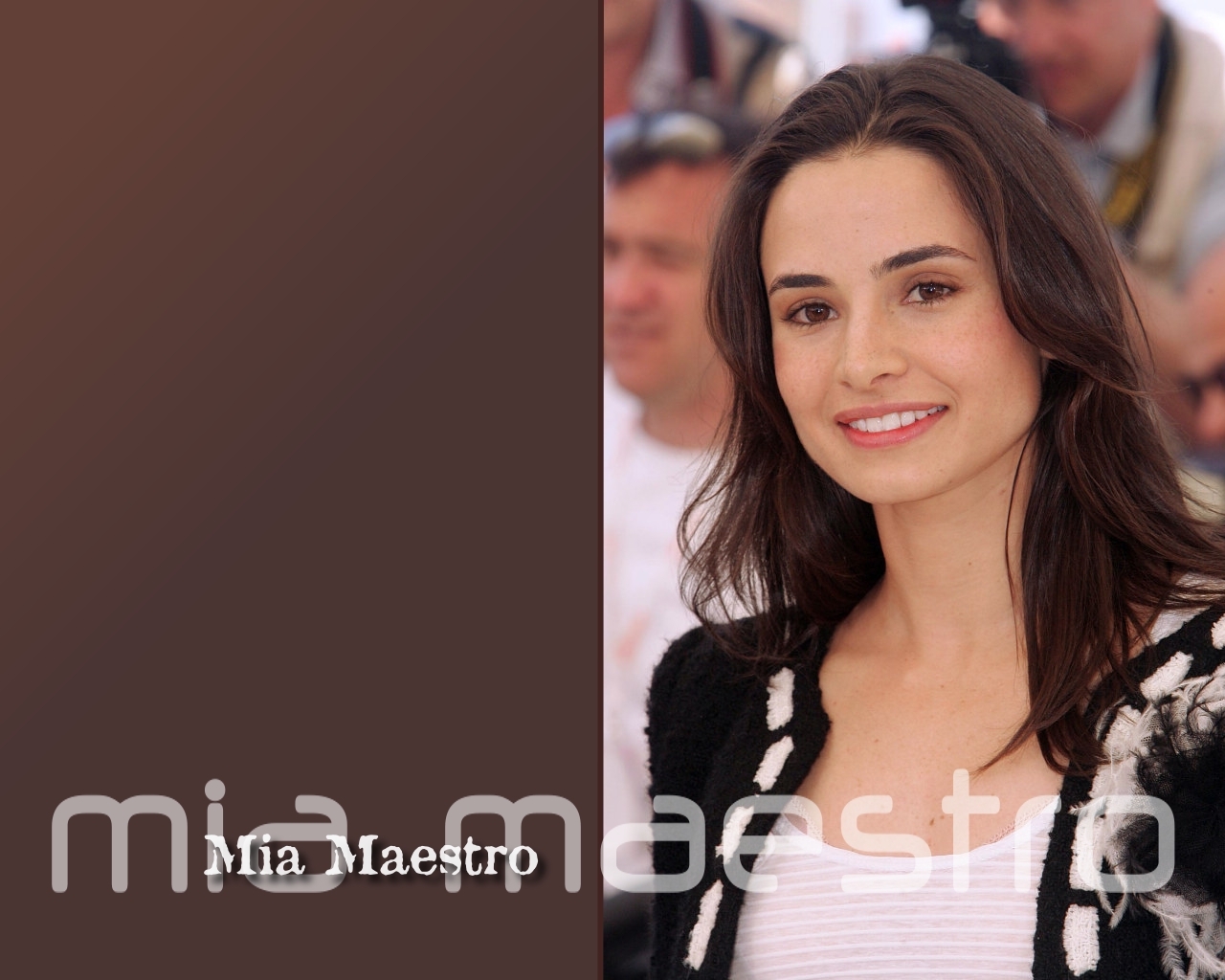 Mia Maestro Wallpapers