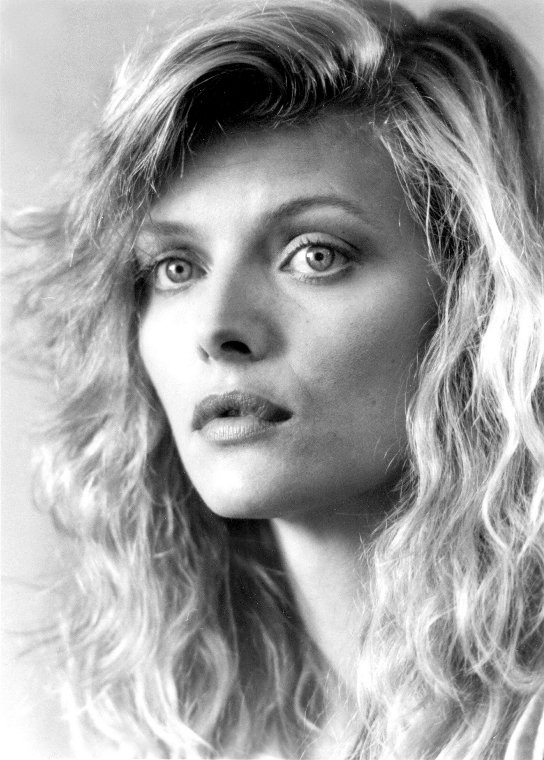 Michelle Pfeiffer Wallpapers