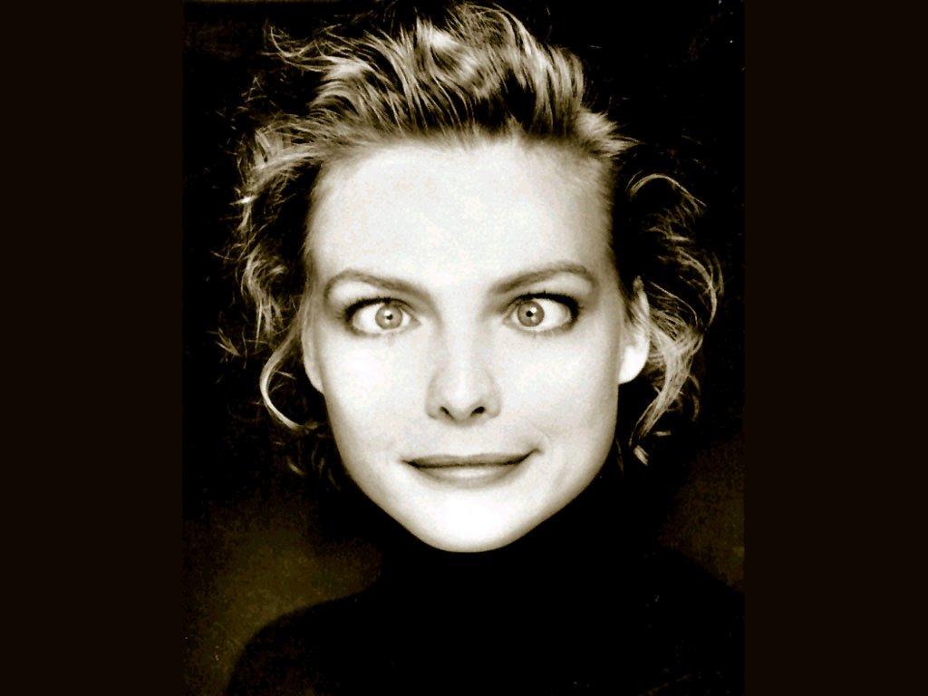 Michelle Pfeiffer Wallpapers