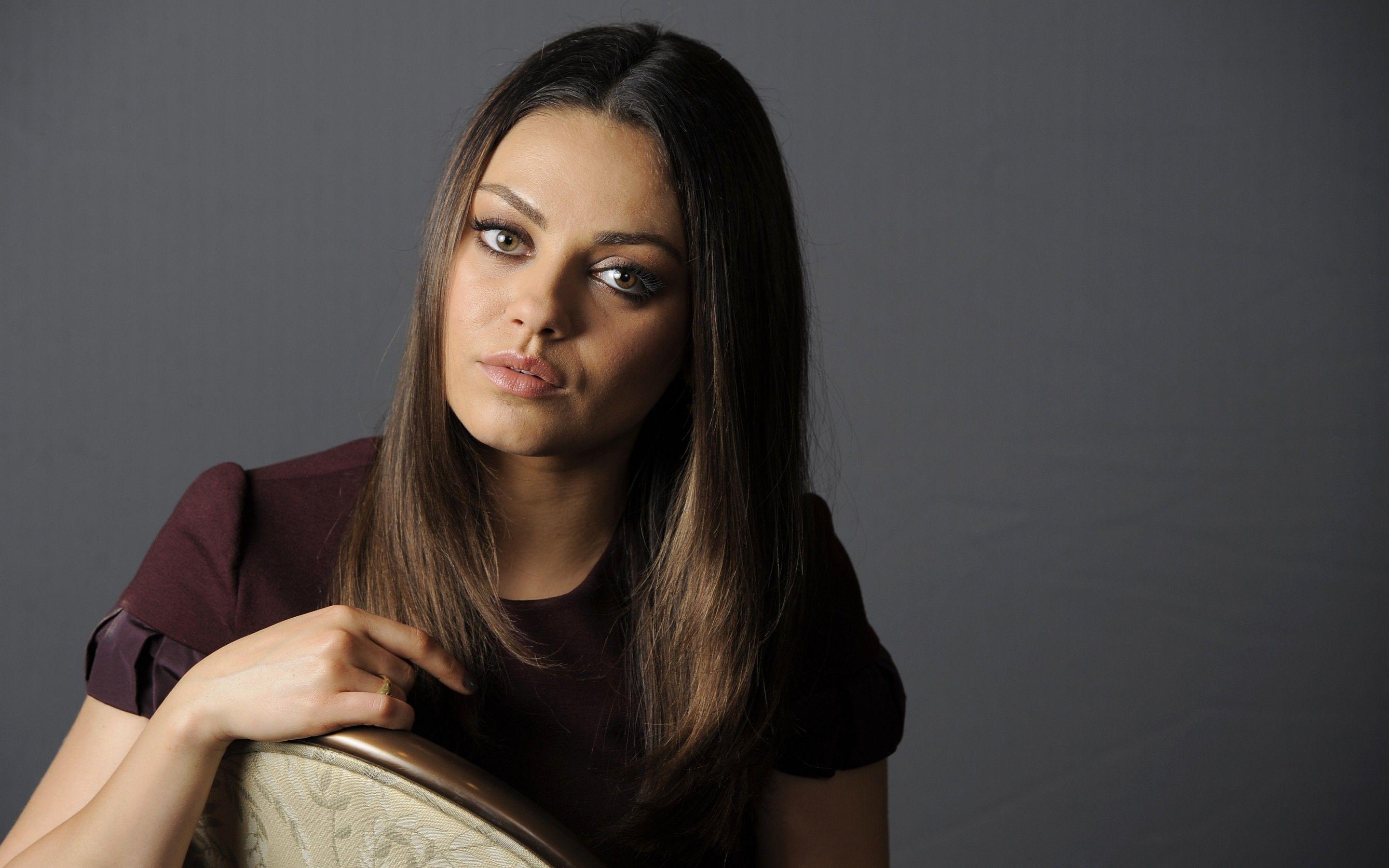 Mila Kunis Actress 2018 Wallpapers