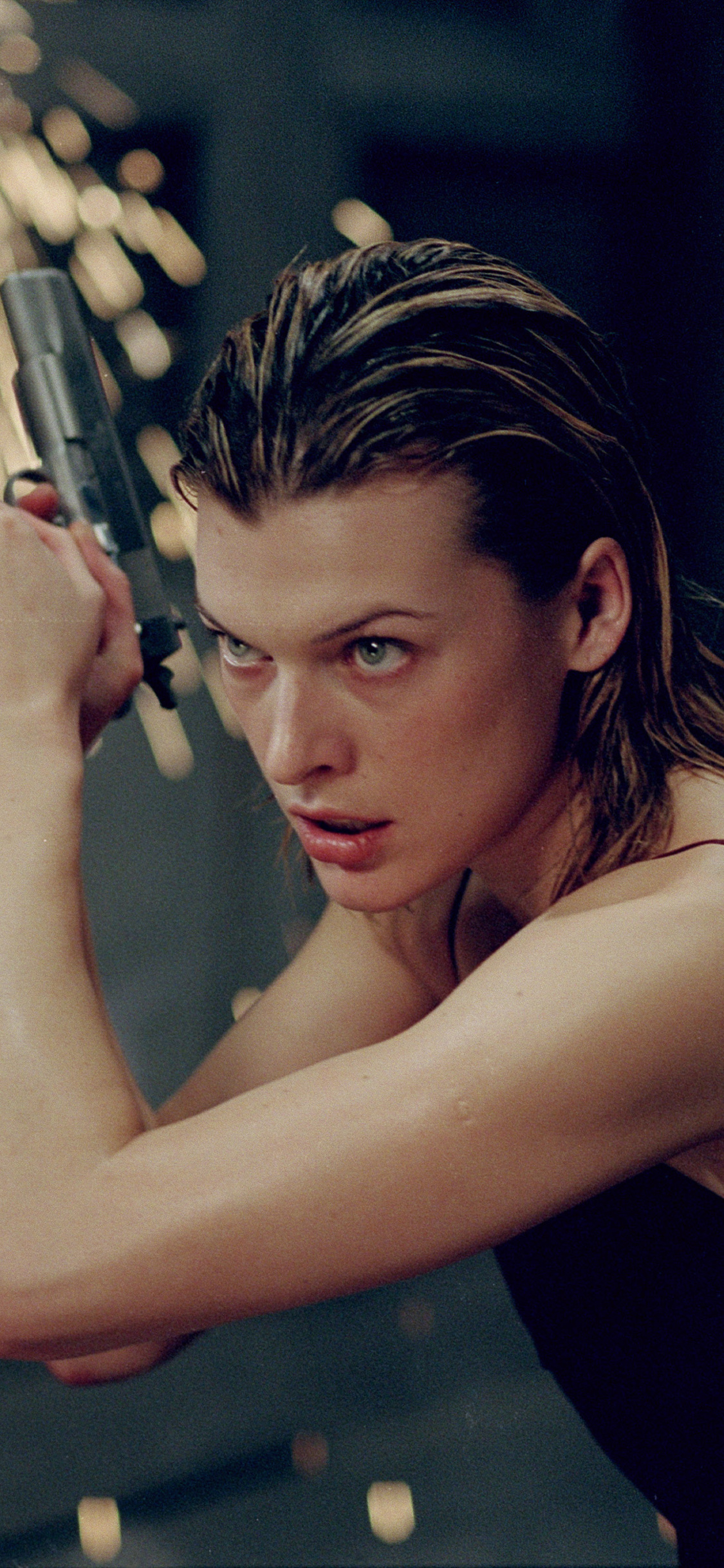 Milla Jovovich Wallpapers