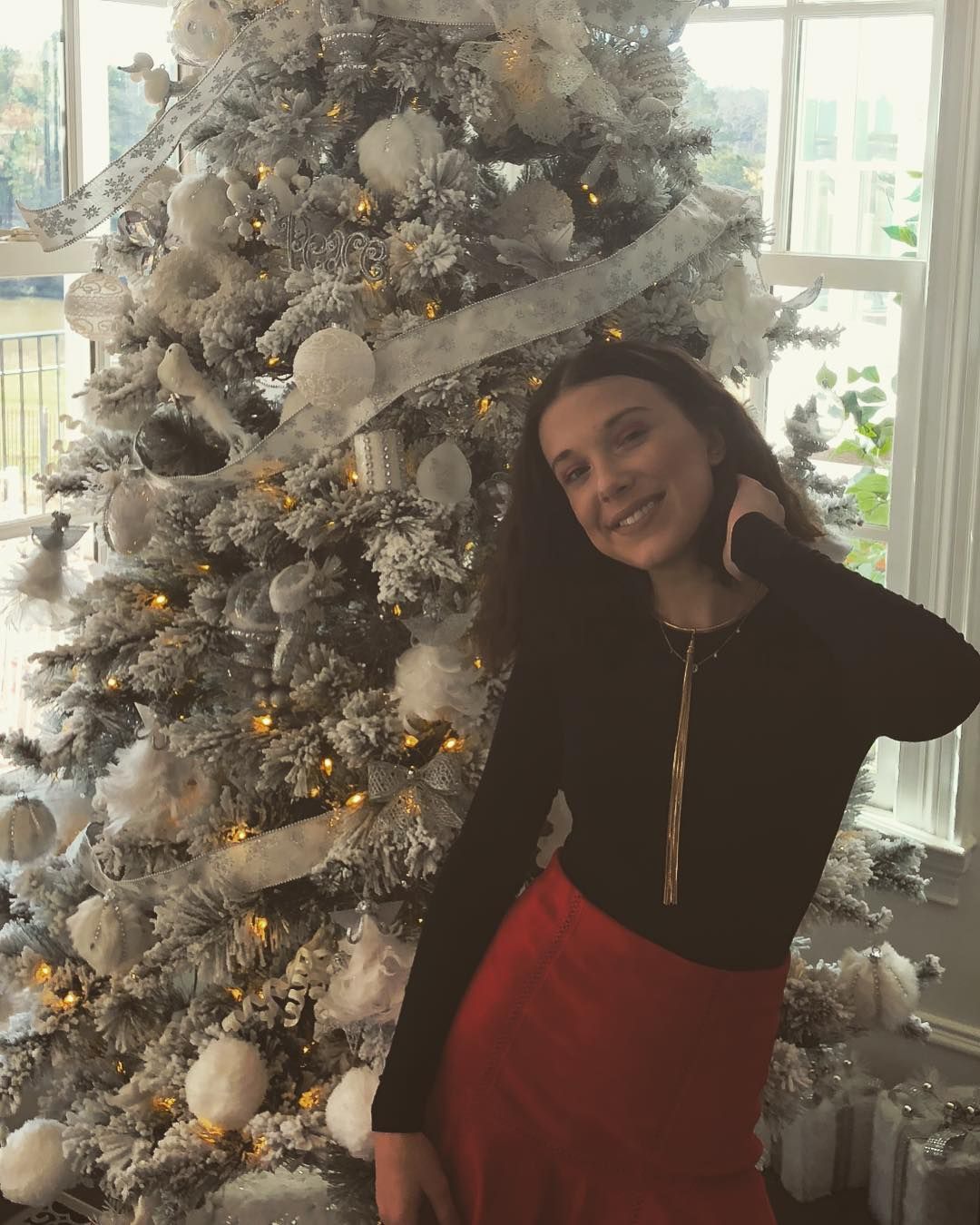 millie bobby brown christmas Wallpapers