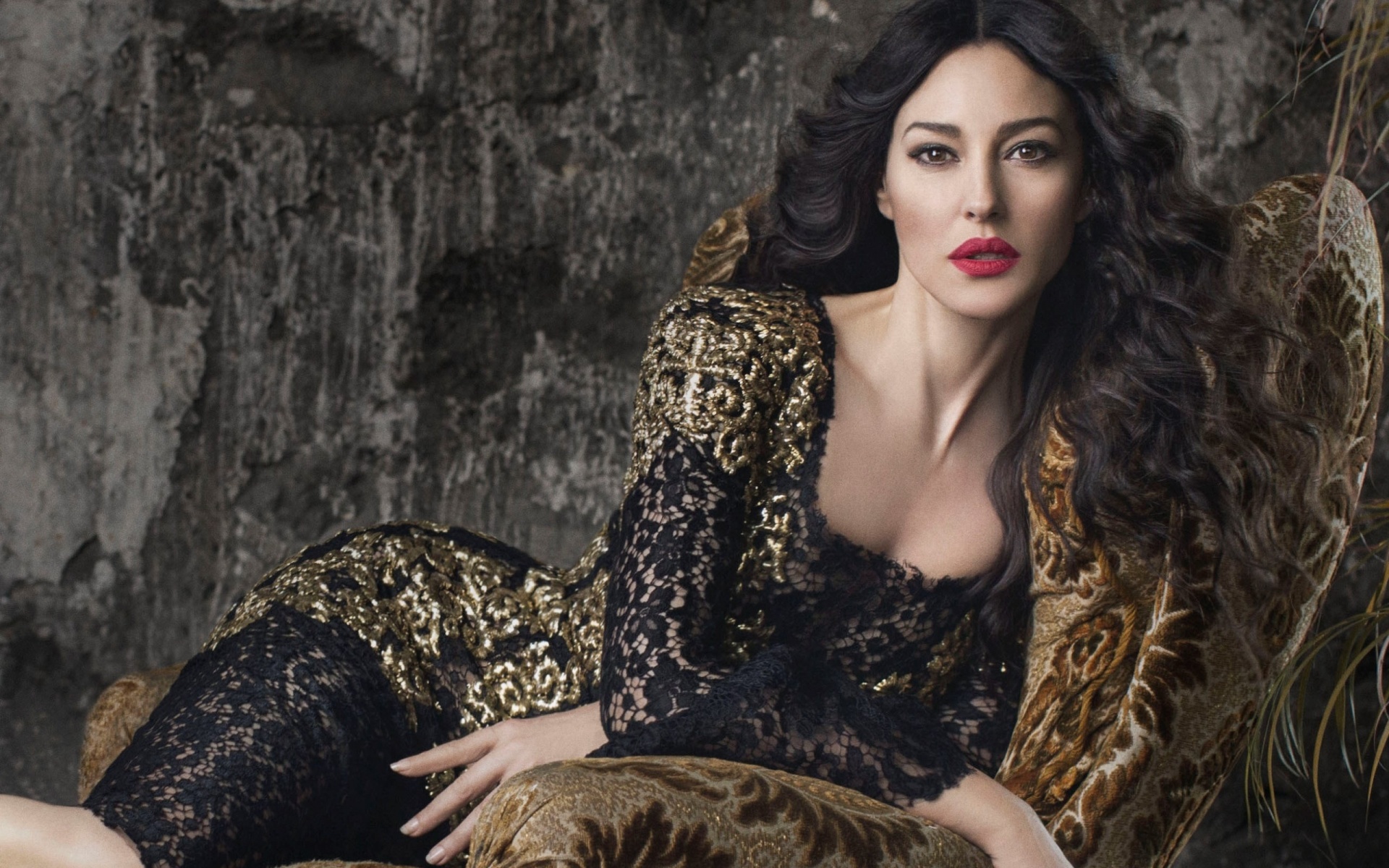 Monica Bellucci Wallpapers