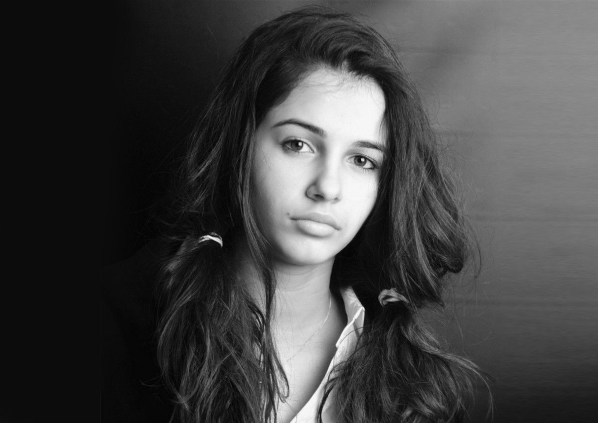 Naomi Scott 2018 Photoshoot Wallpapers