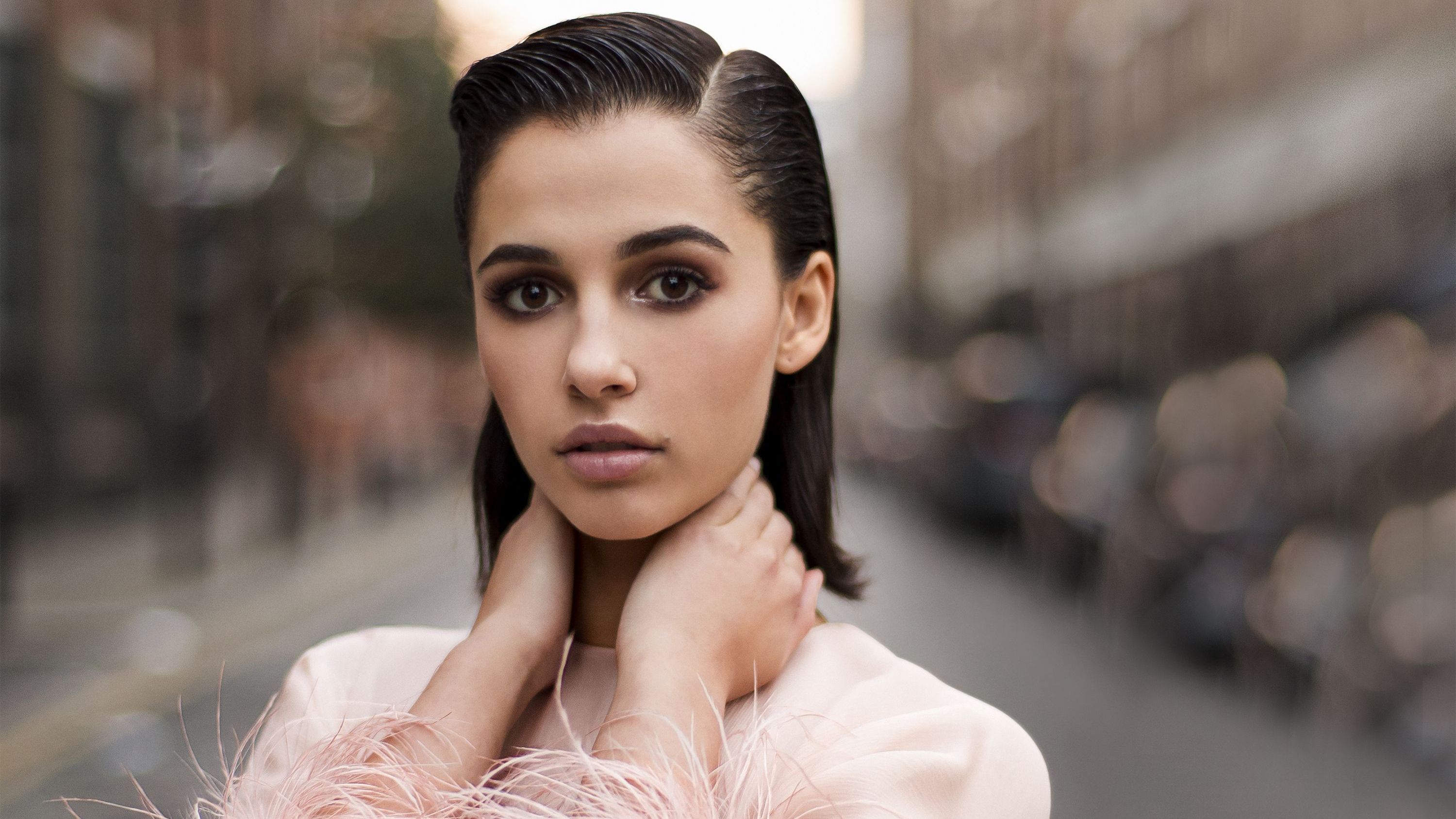 Naomi Scott 2019 Wallpapers