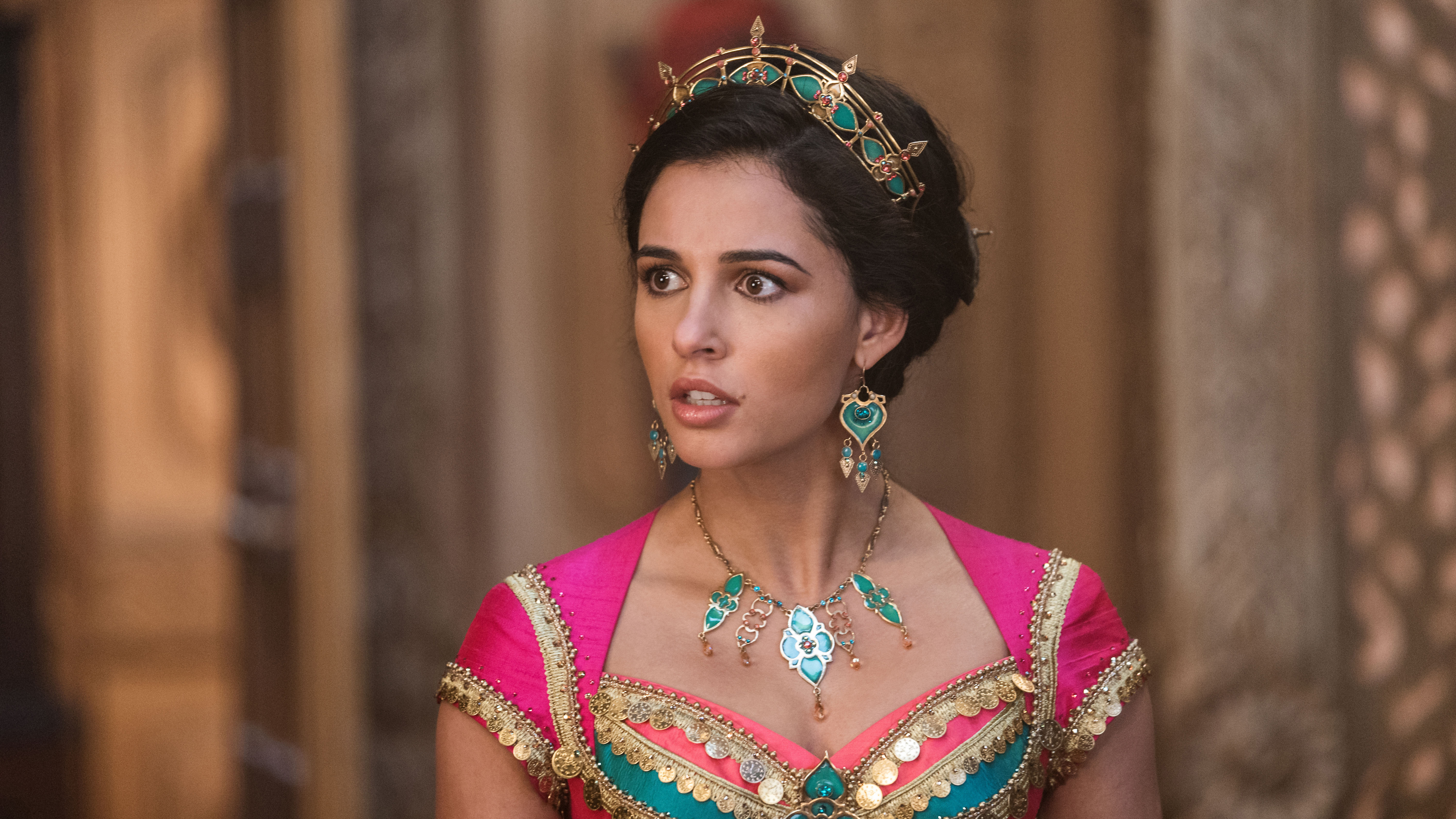 Naomi Scott 4k 2019 Wallpapers