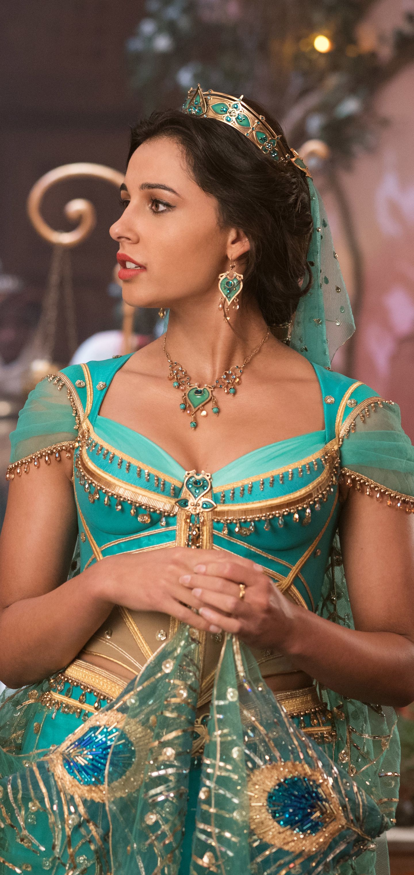 Naomi Scott Aka Jasmine Aladdin Actress Wallpapers