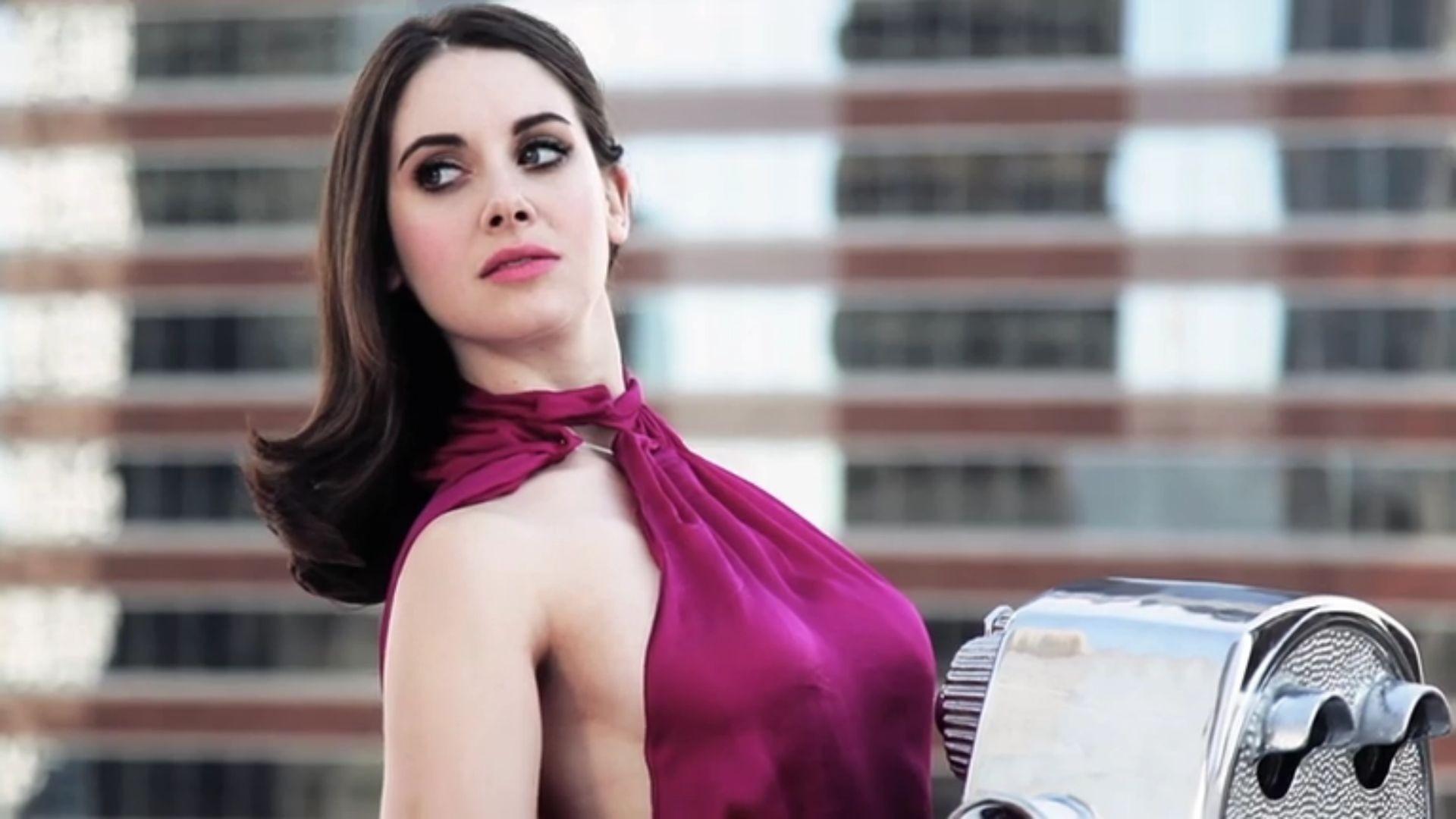 New Alison Brie Wallpapers