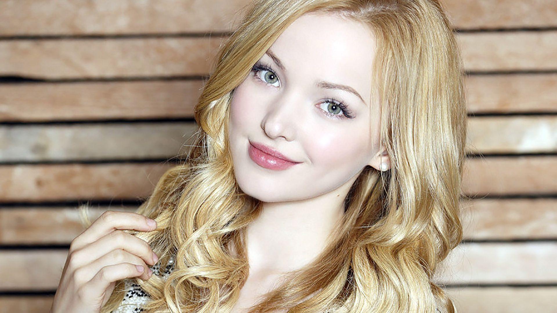 New Dove Cameron Wallpapers