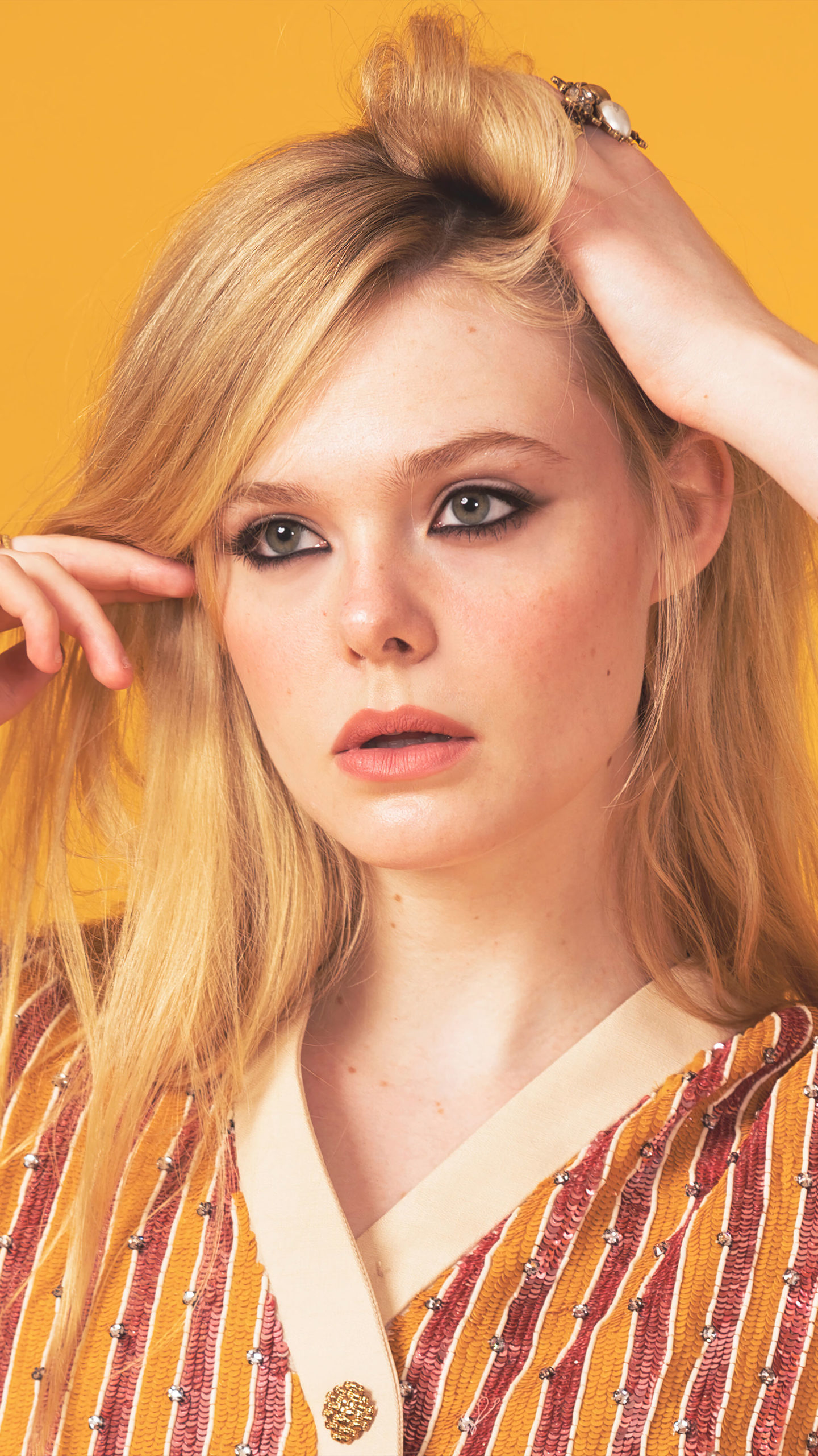 New Elle Fanning Actress 2021 Wallpapers