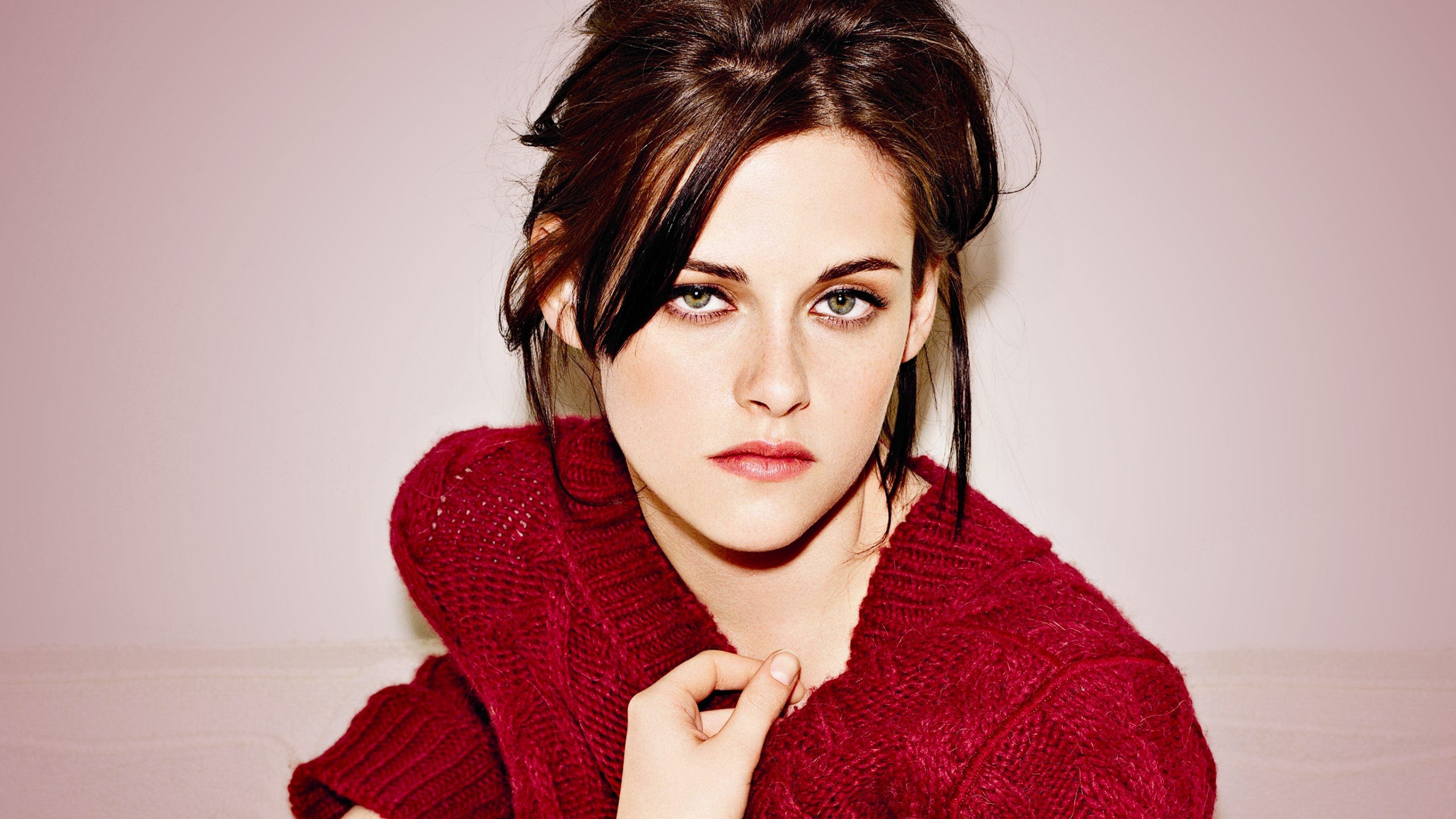 New Kristen Stewart Wallpapers