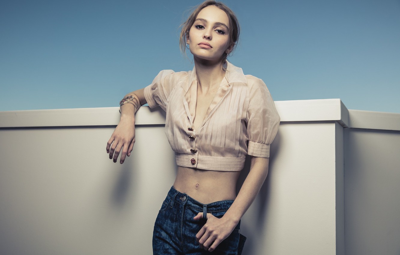 New Lily-Rose Depp Wallpapers