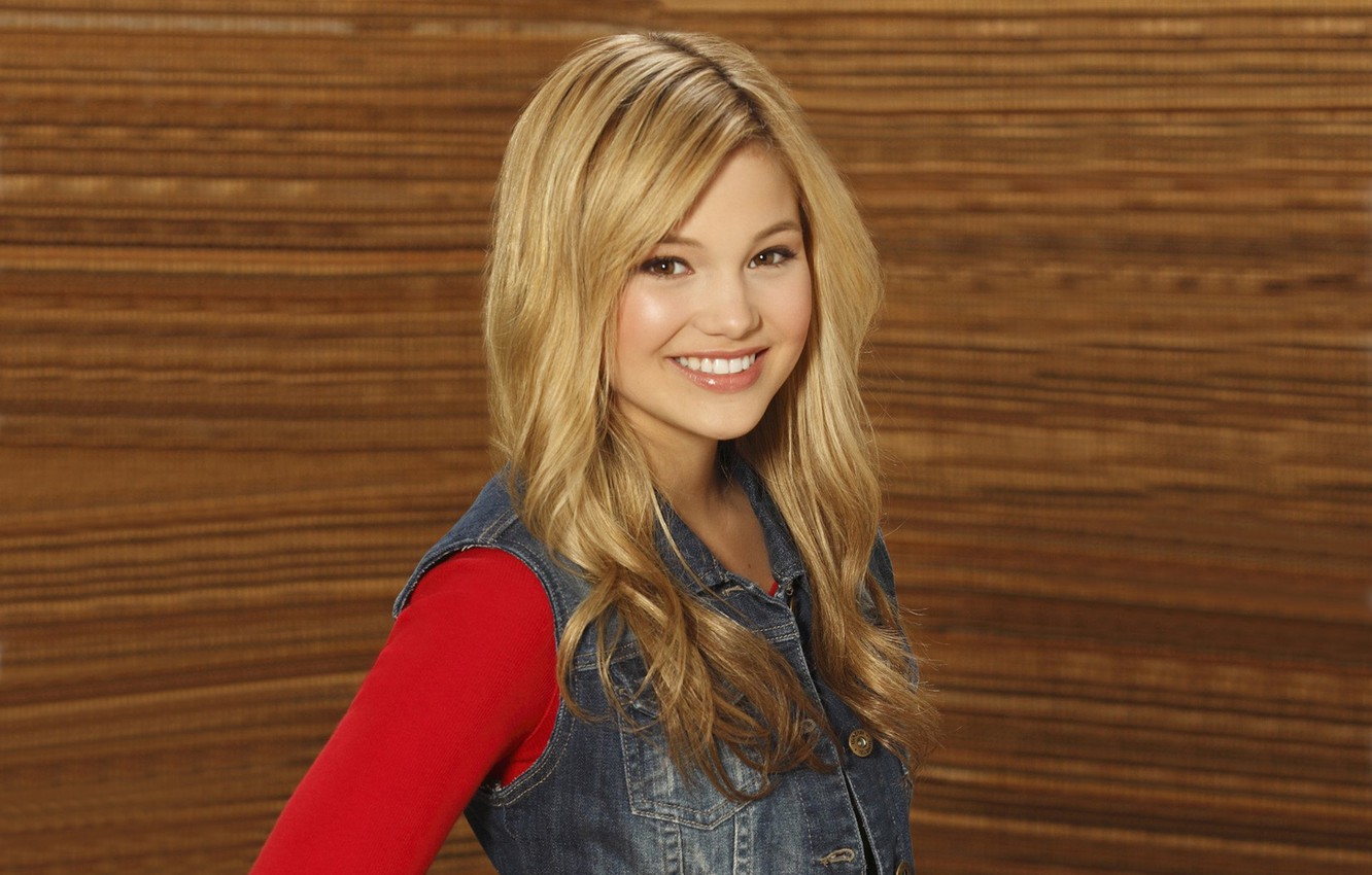 New Olivia Holt Wallpapers