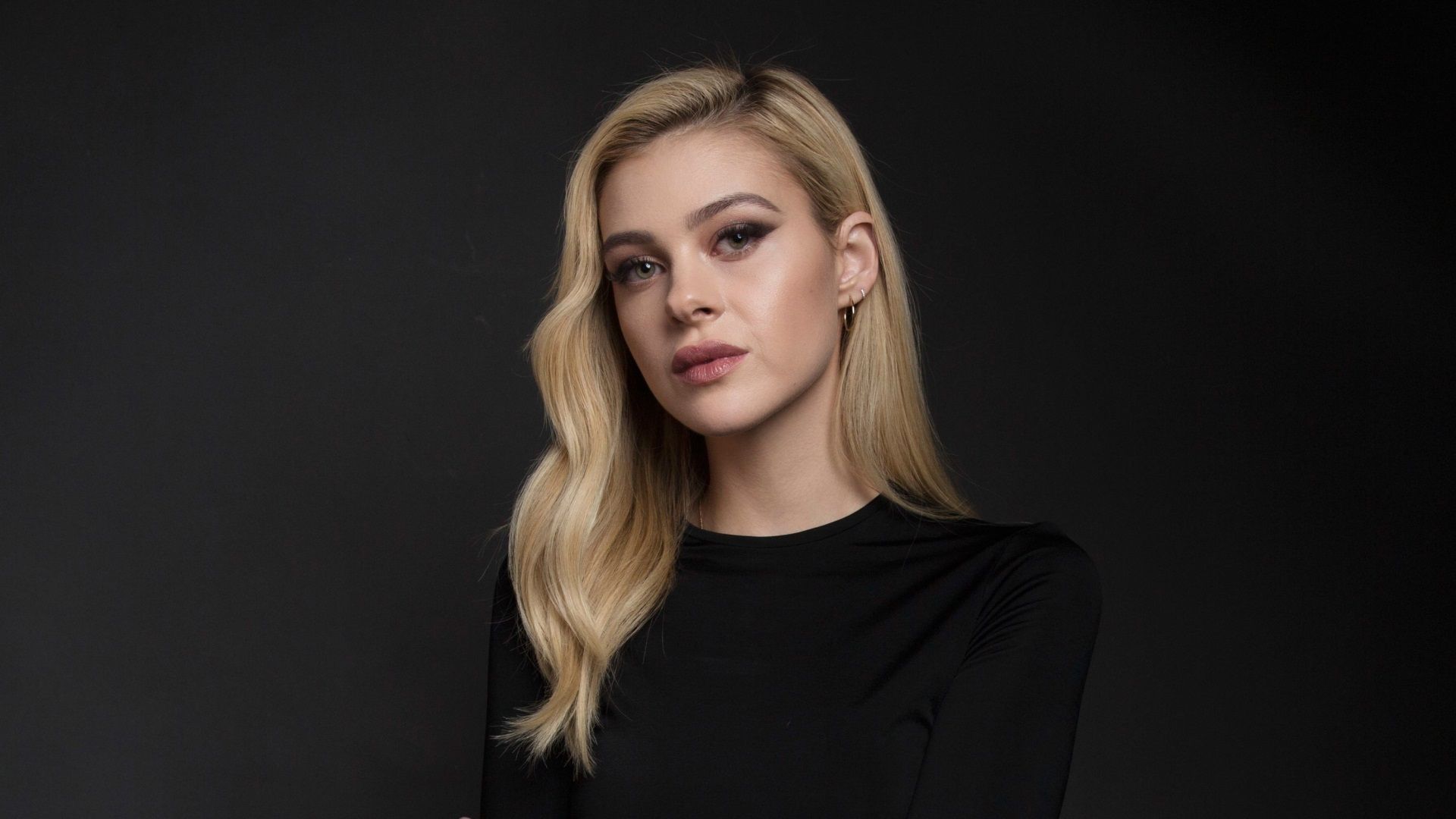 Nicola Peltz In Wallpapers