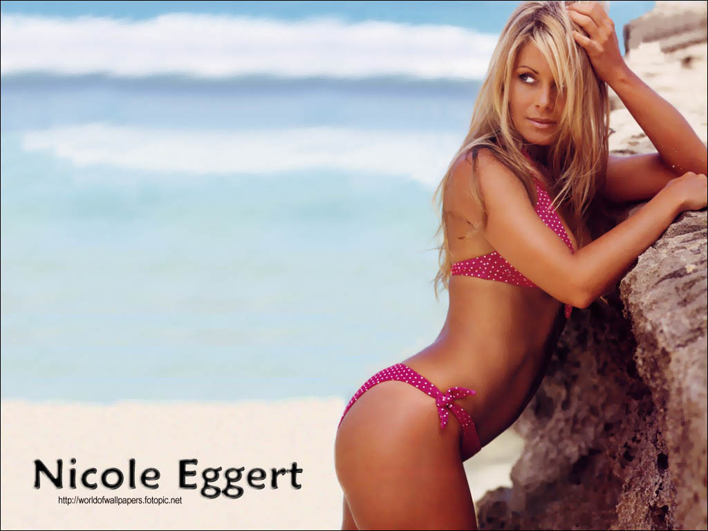 Nicole Eggert Wallpapers