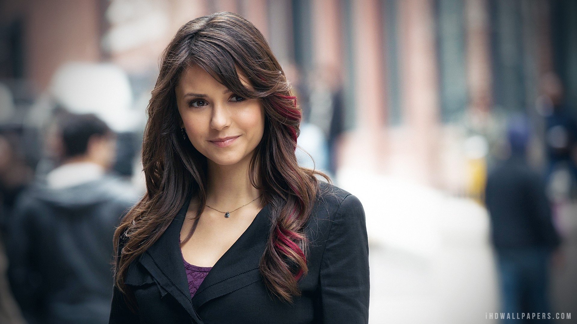 Nina Dobrev Wallpapers