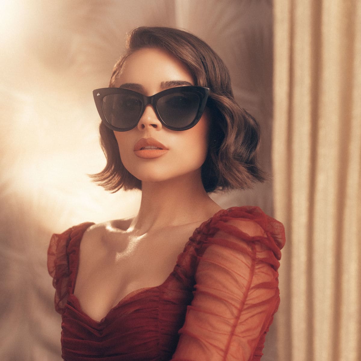 Olivia Culpo in Sunglasses Wallpapers