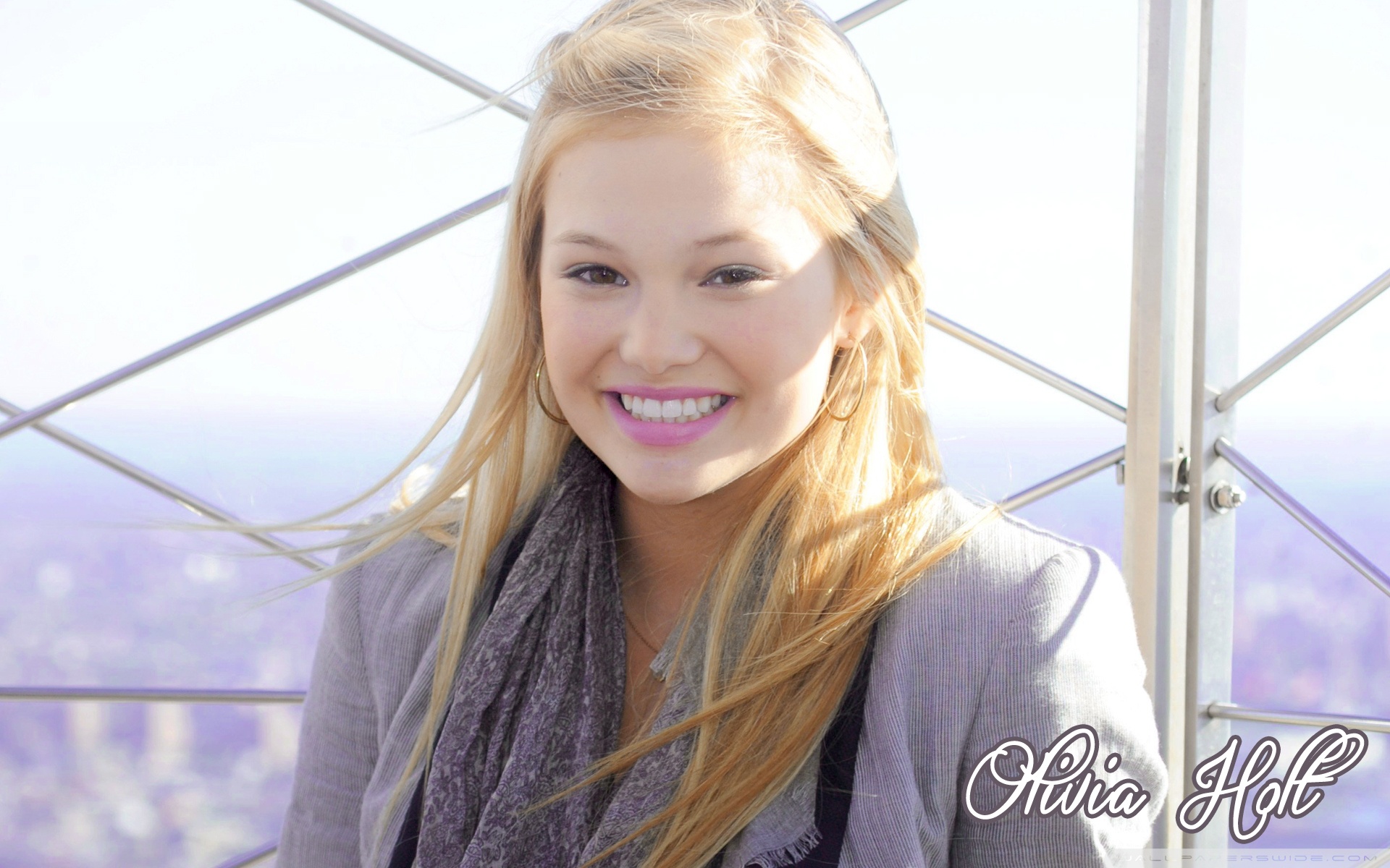 Olivia Holt Wallpapers