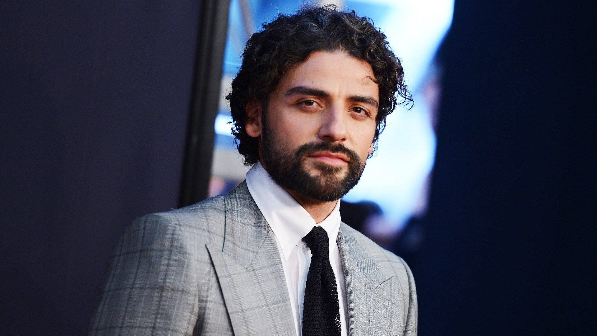 Oscar Isaac Wallpapers