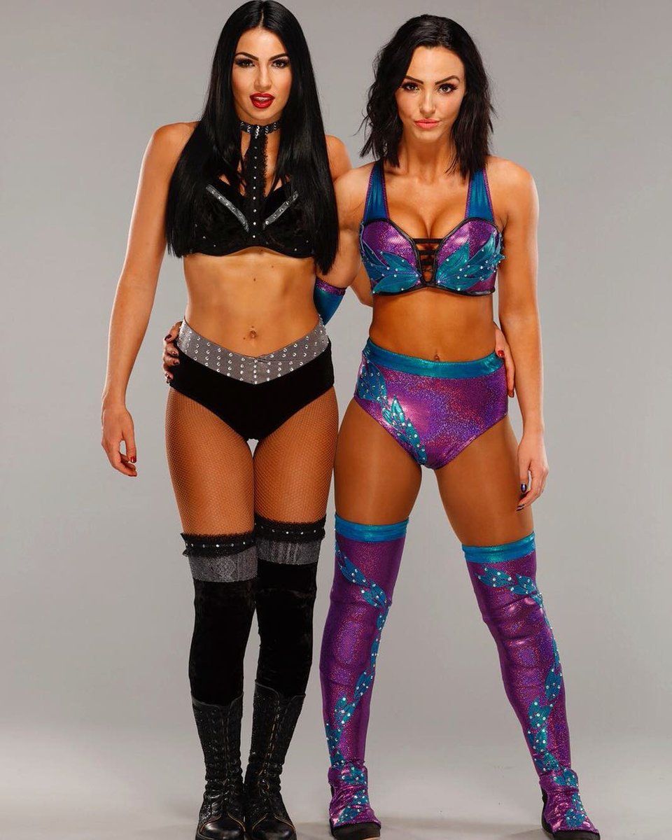 Peyton Royce Wallpapers